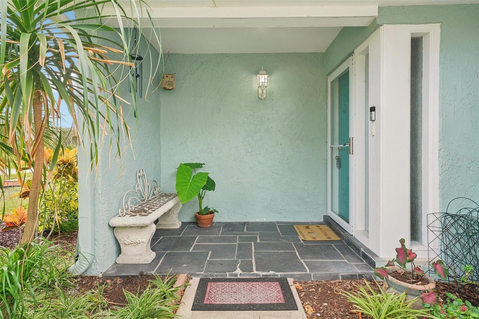 Image 9 of 62 For 1118 Carlton Road