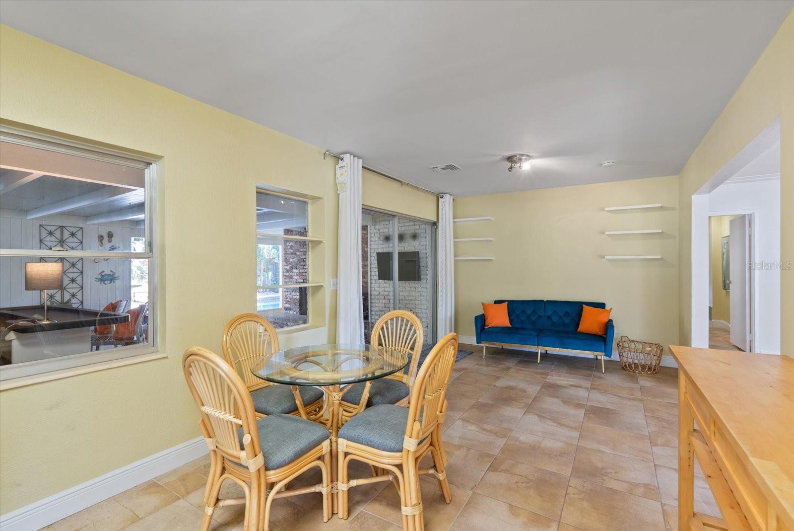 Image 15 of 53 For 441 47th Street N