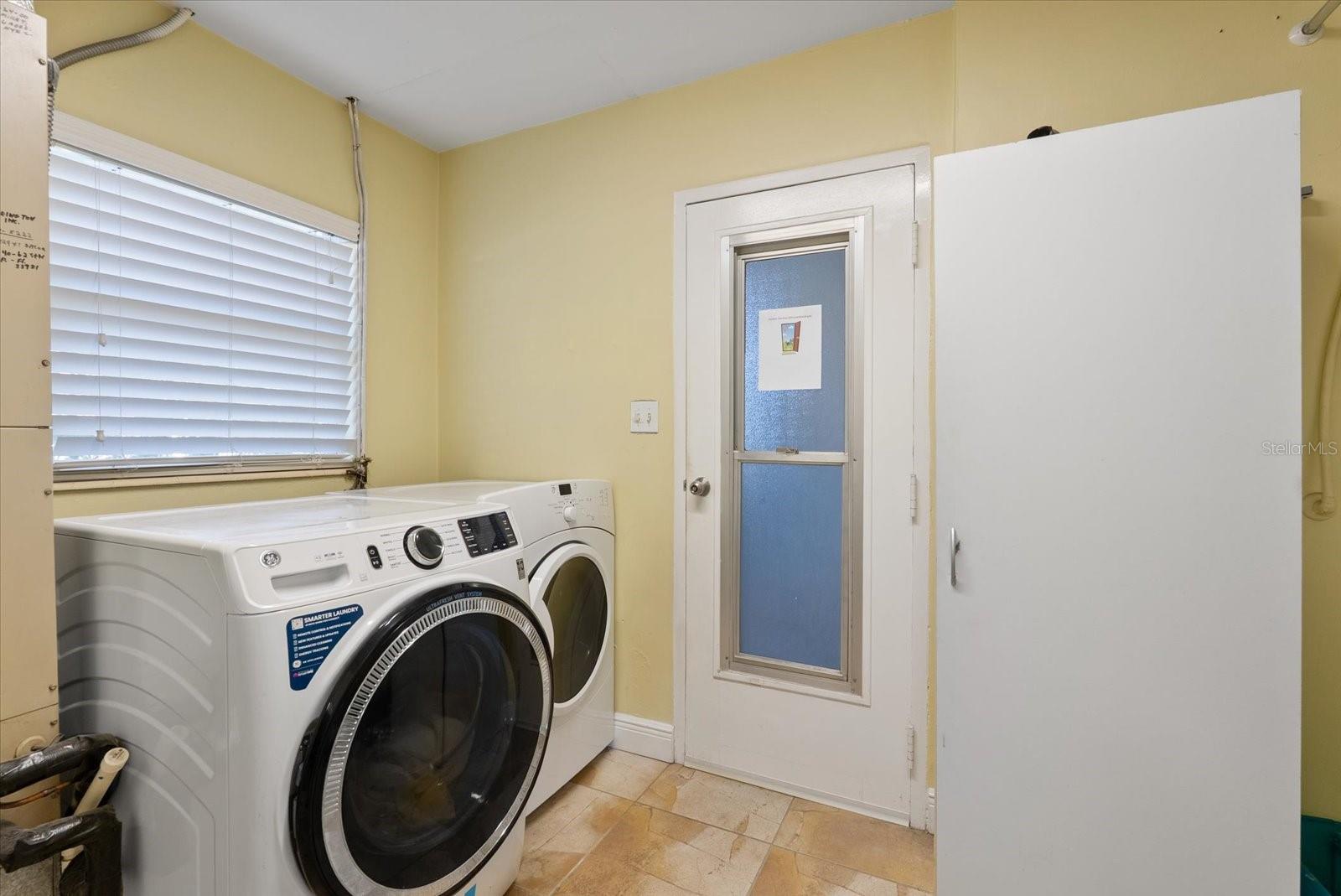 Image 16 of 53 For 441 47th Street N