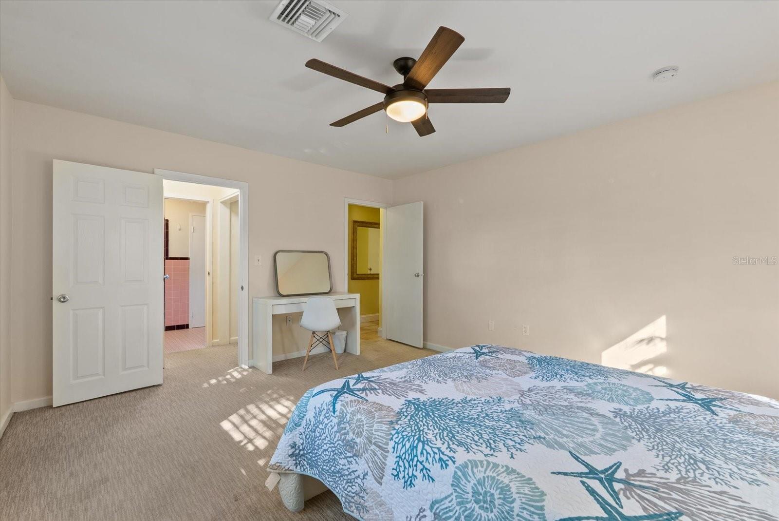 Image 25 of 53 For 441 47th Street N