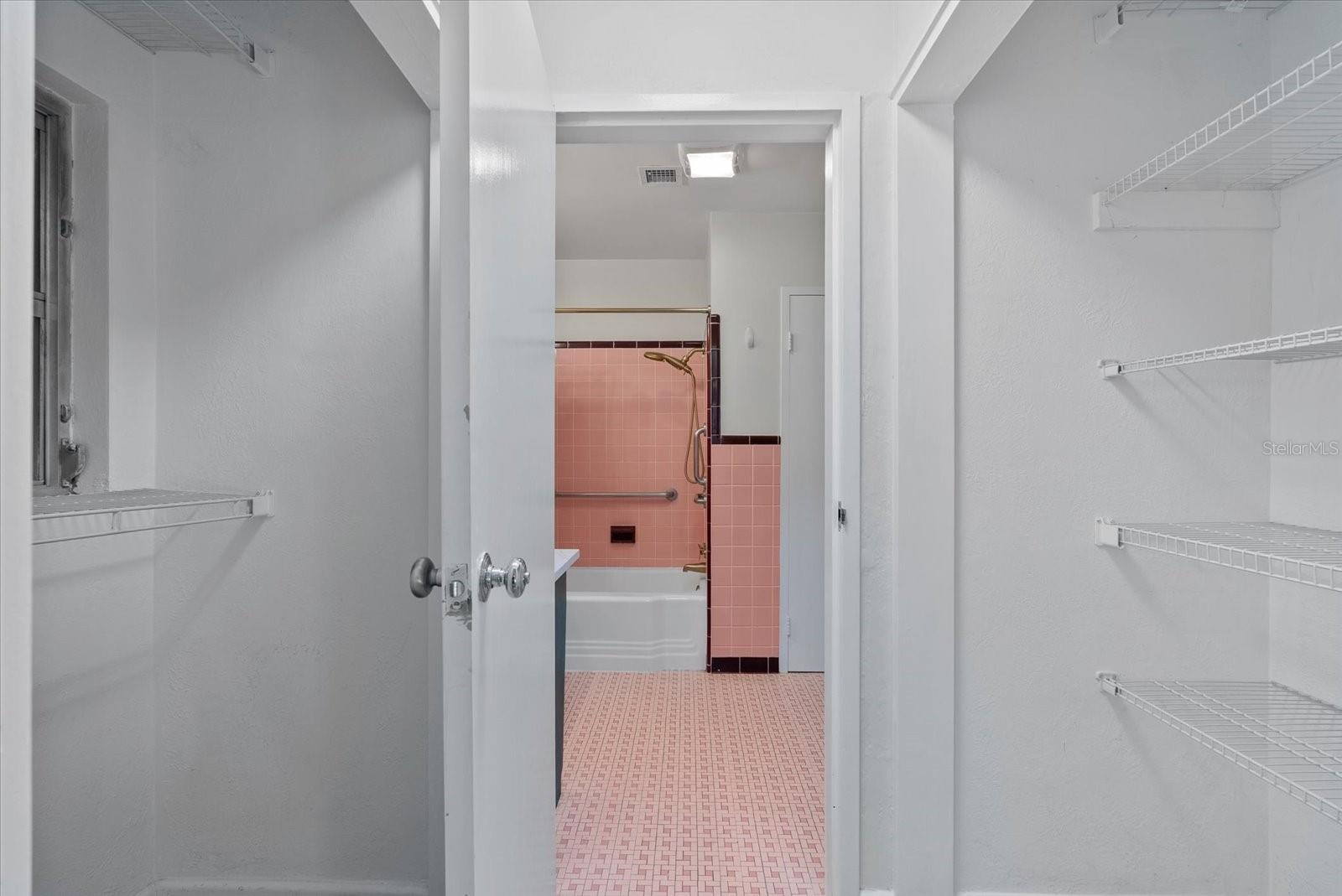 Image 26 of 53 For 441 47th Street N