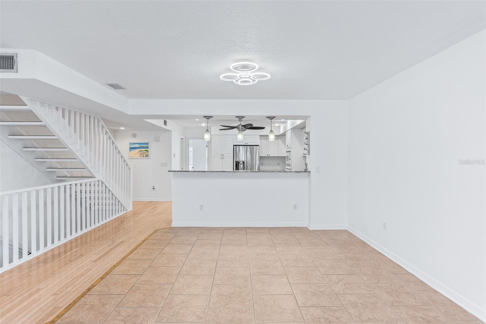 Image 15 of 78 For 521 Pinellas Bayway S 202