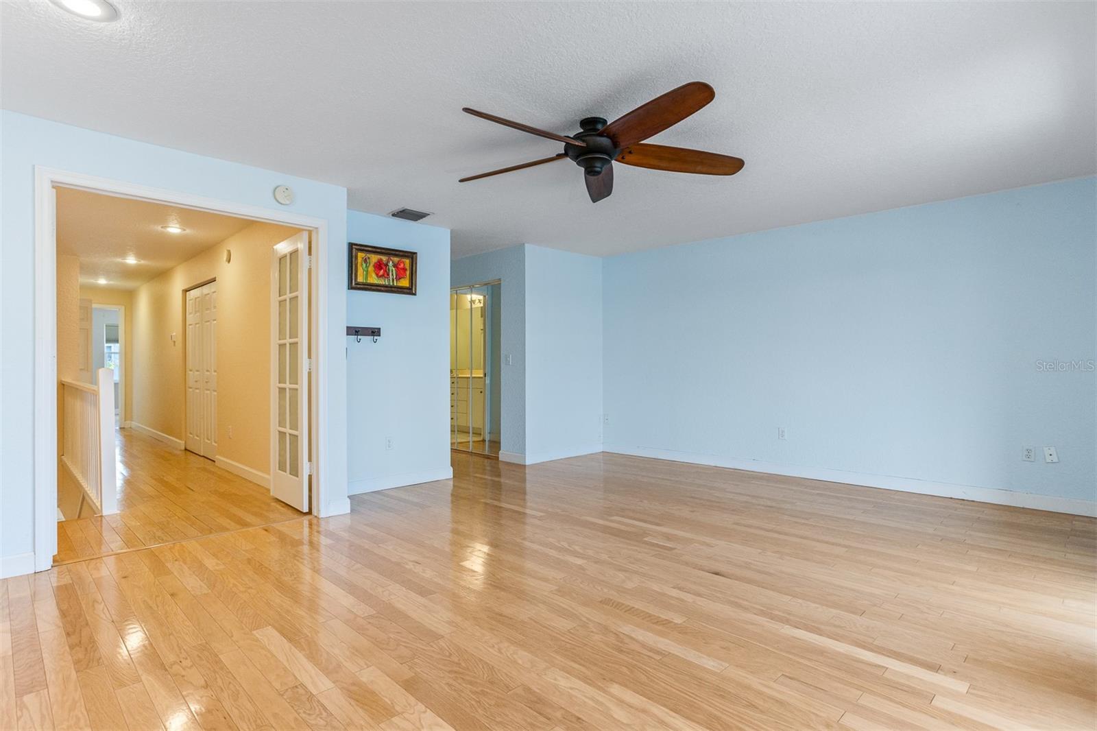 Image 24 of 78 For 521 Pinellas Bayway S 202