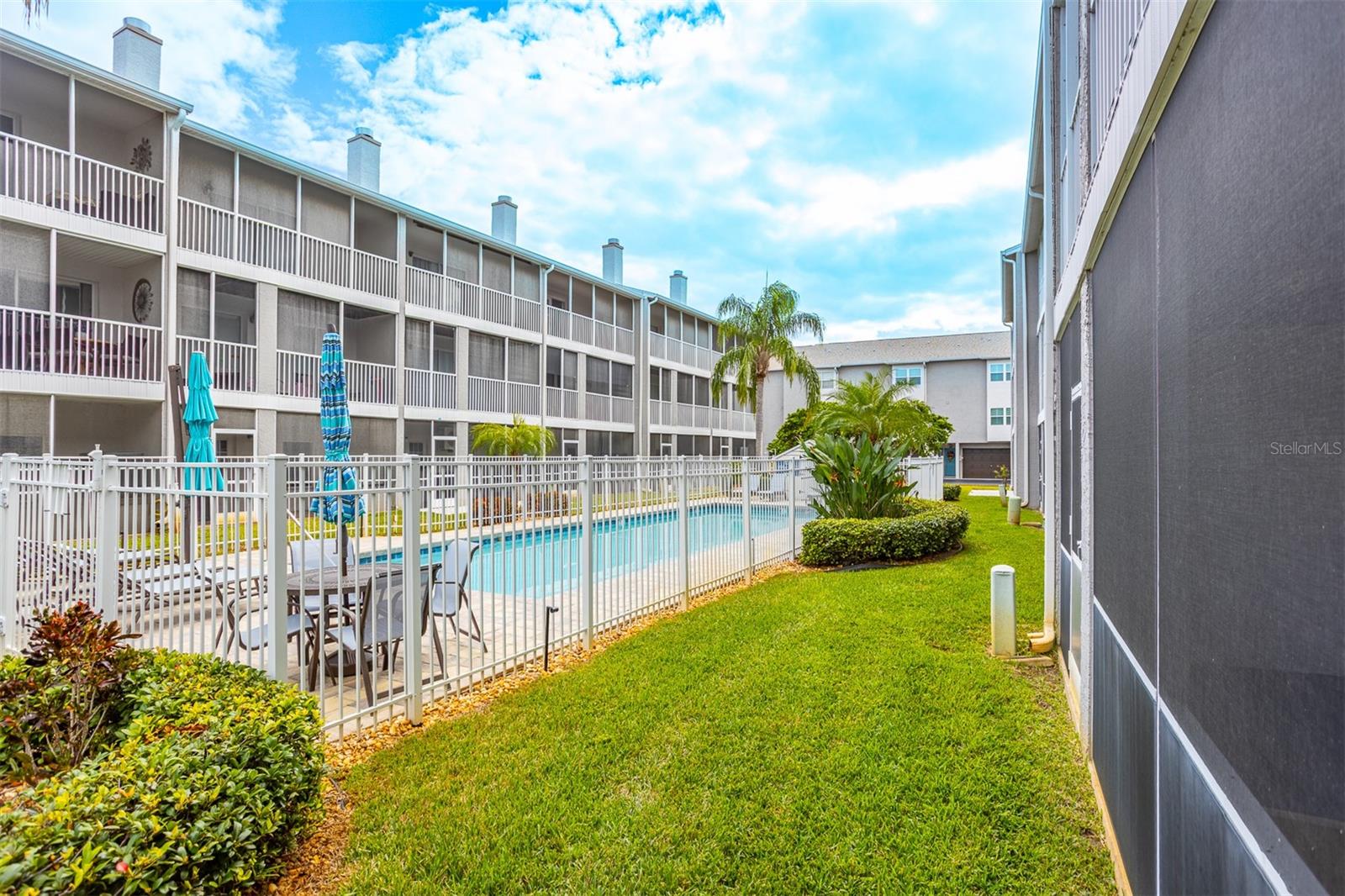 Image 45 of 78 For 521 Pinellas Bayway S 202