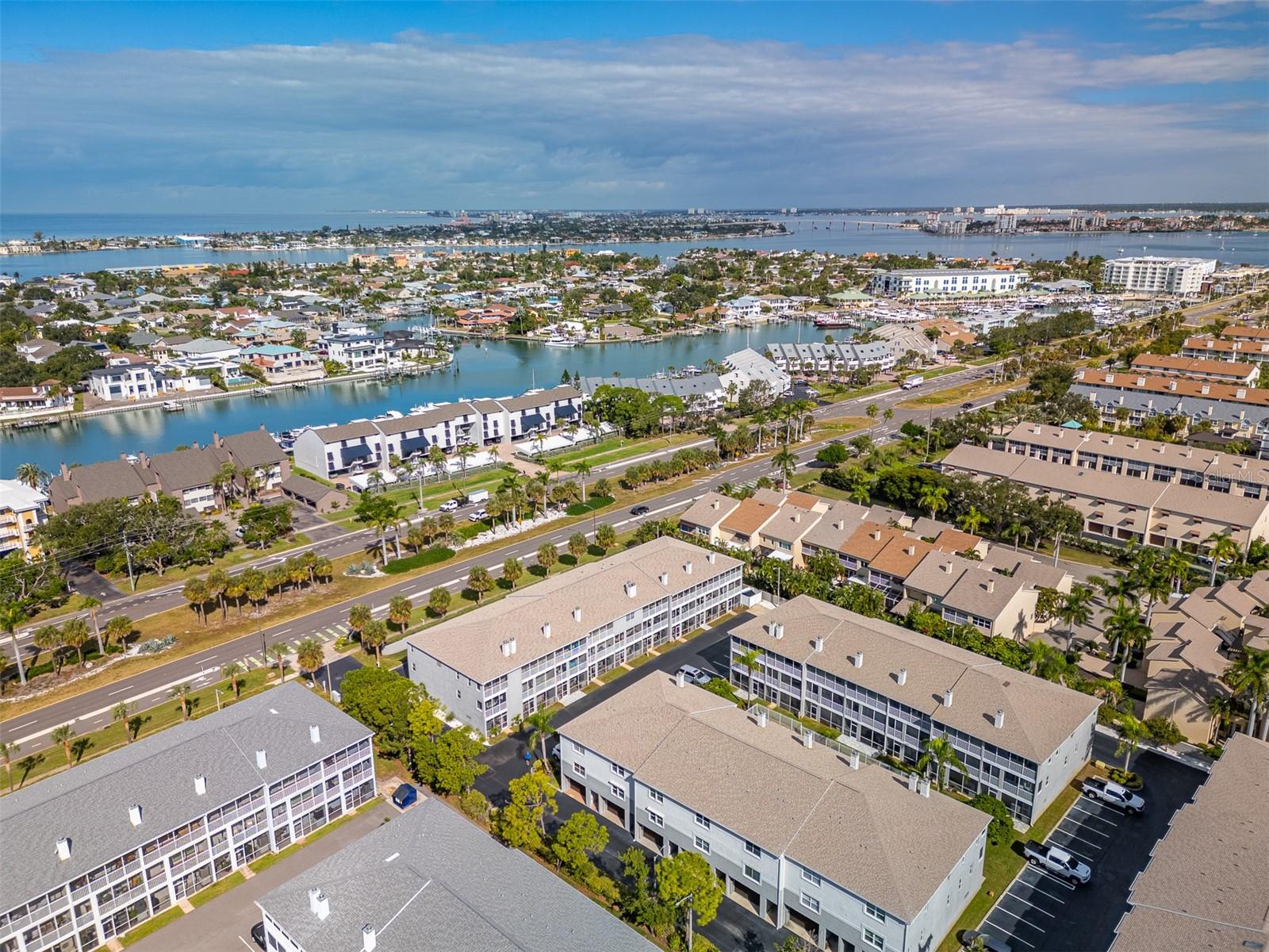 Image 63 of 78 For 521 Pinellas Bayway S 202