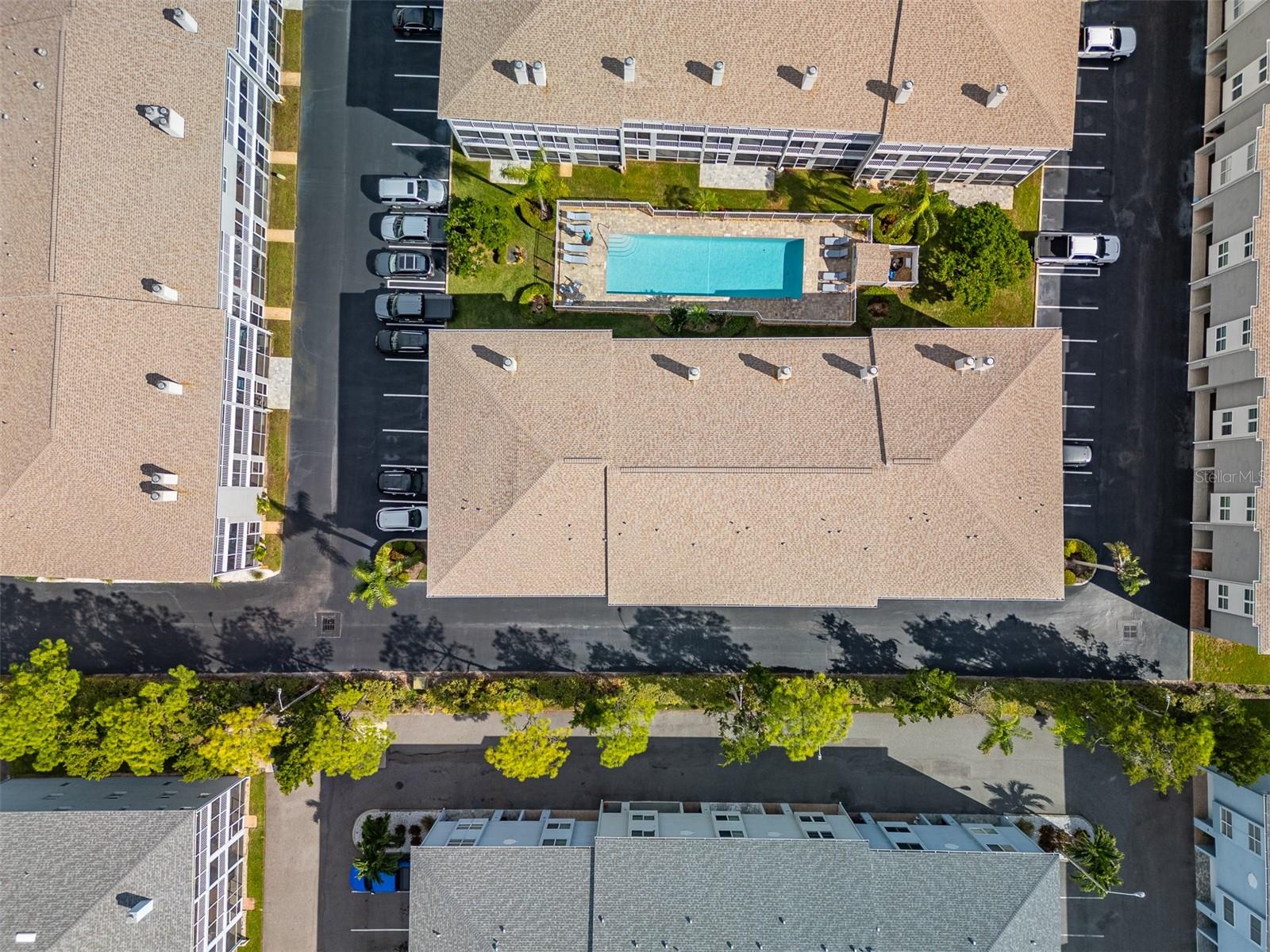 Image 65 of 78 For 521 Pinellas Bayway S 202