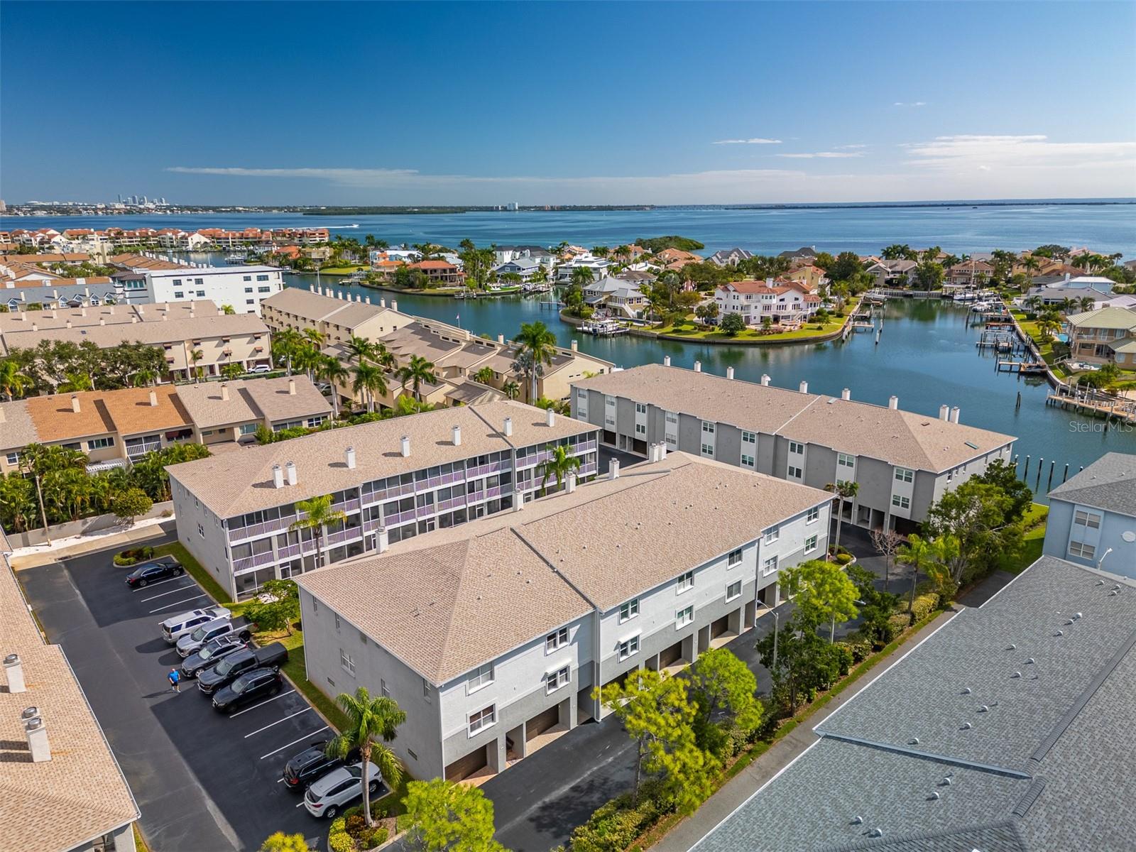 Image 66 of 78 For 521 Pinellas Bayway S 202
