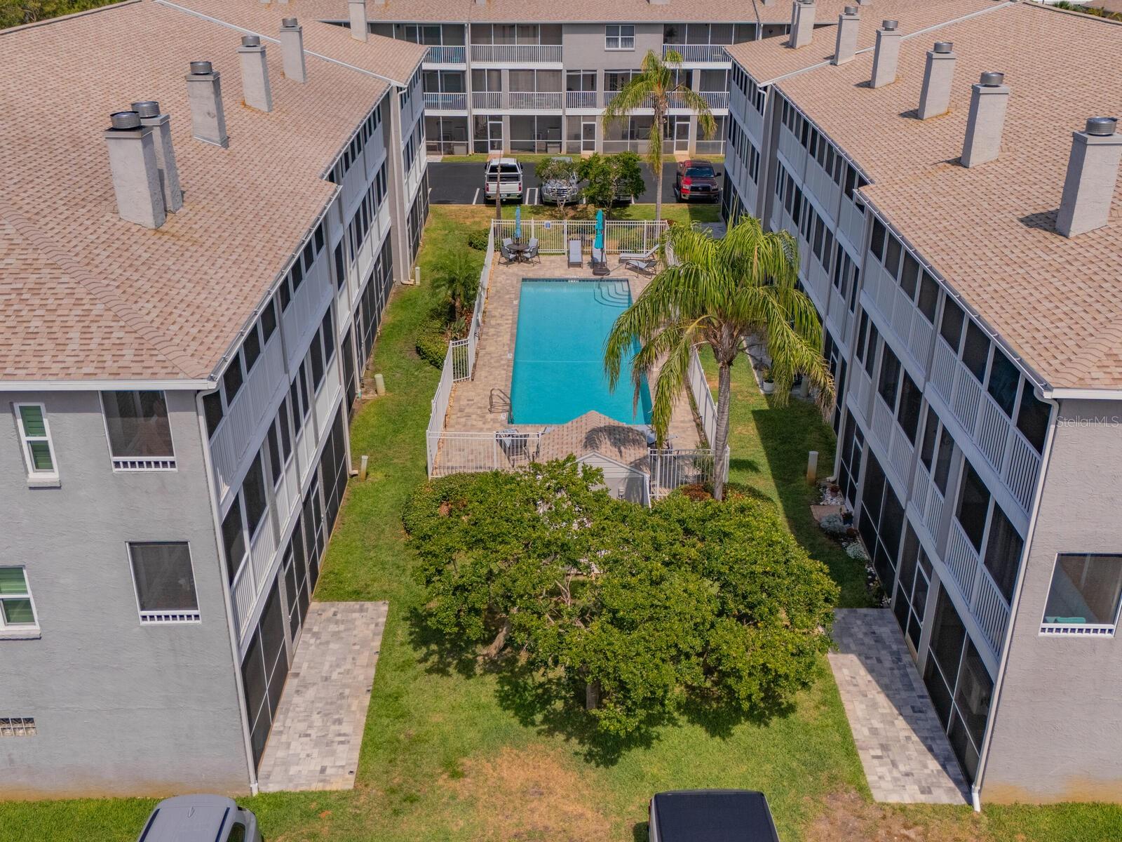 Image 72 of 78 For 521 Pinellas Bayway S 202