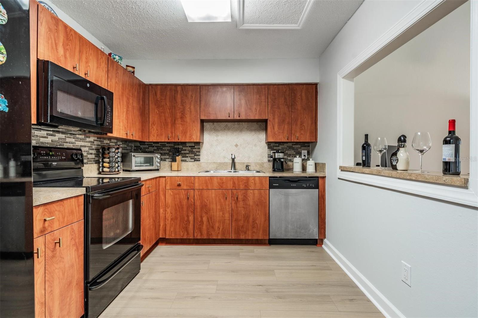 Image 13 of 31 For 22789 Penny Loop