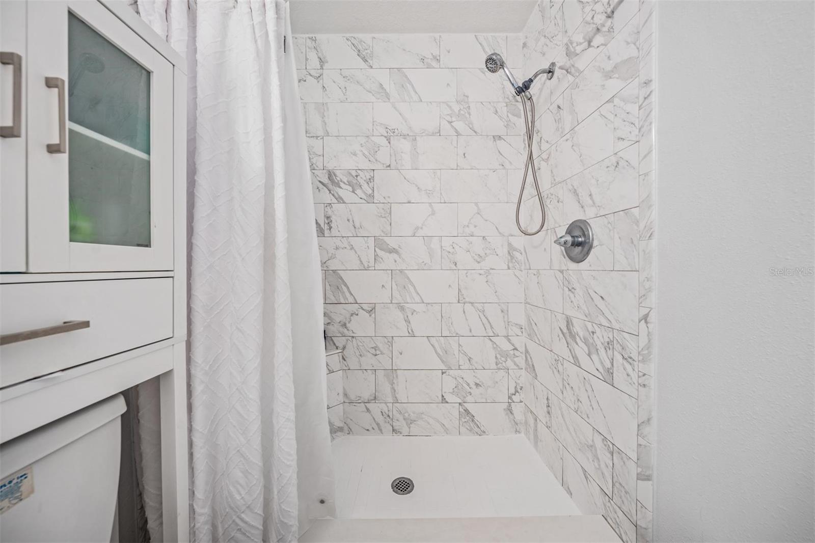 Image 19 of 31 For 22789 Penny Loop