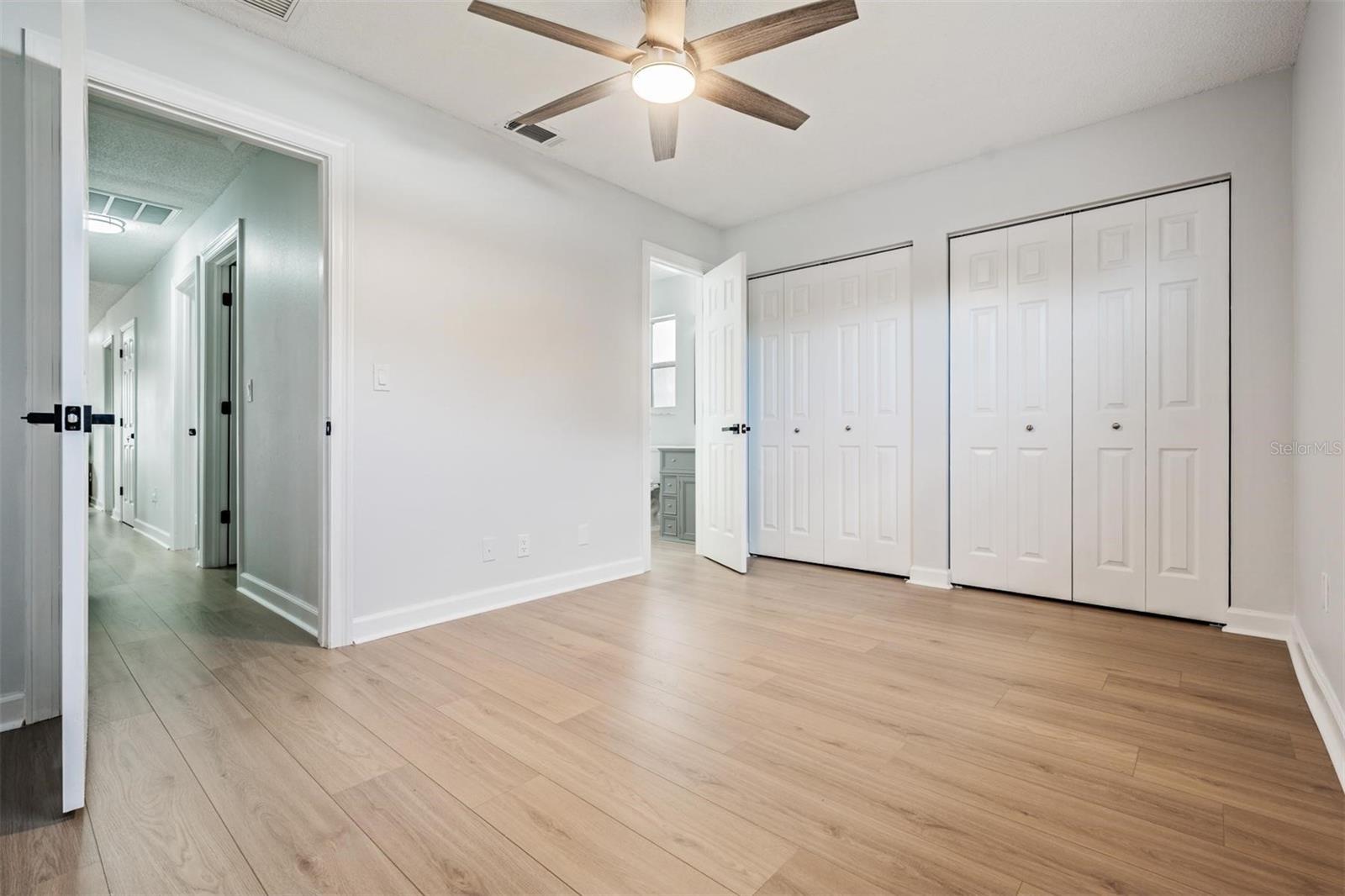 Image 23 of 31 For 22789 Penny Loop