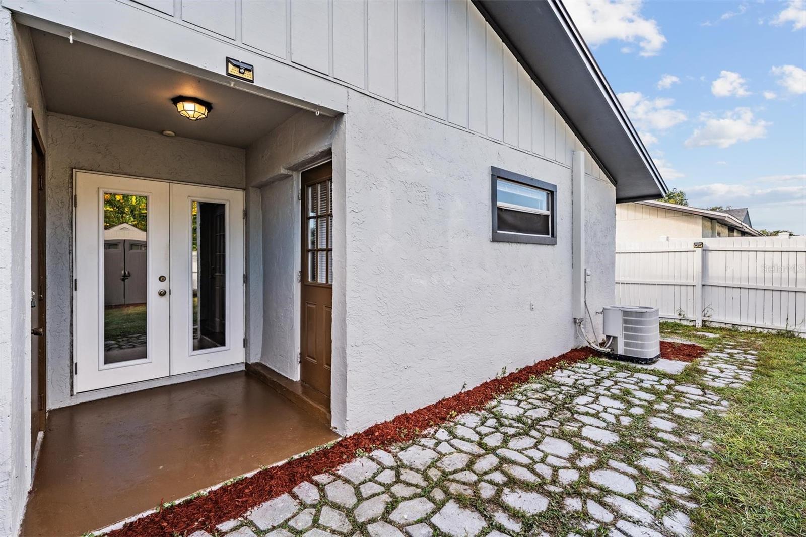 Image 27 of 31 For 22789 Penny Loop