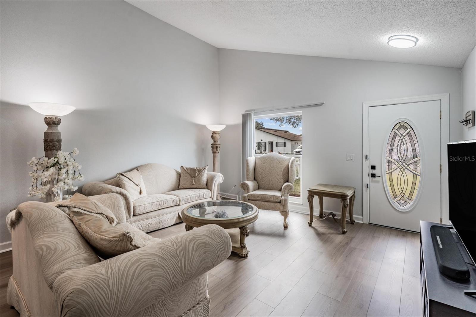 Image 6 of 31 For 22789 Penny Loop