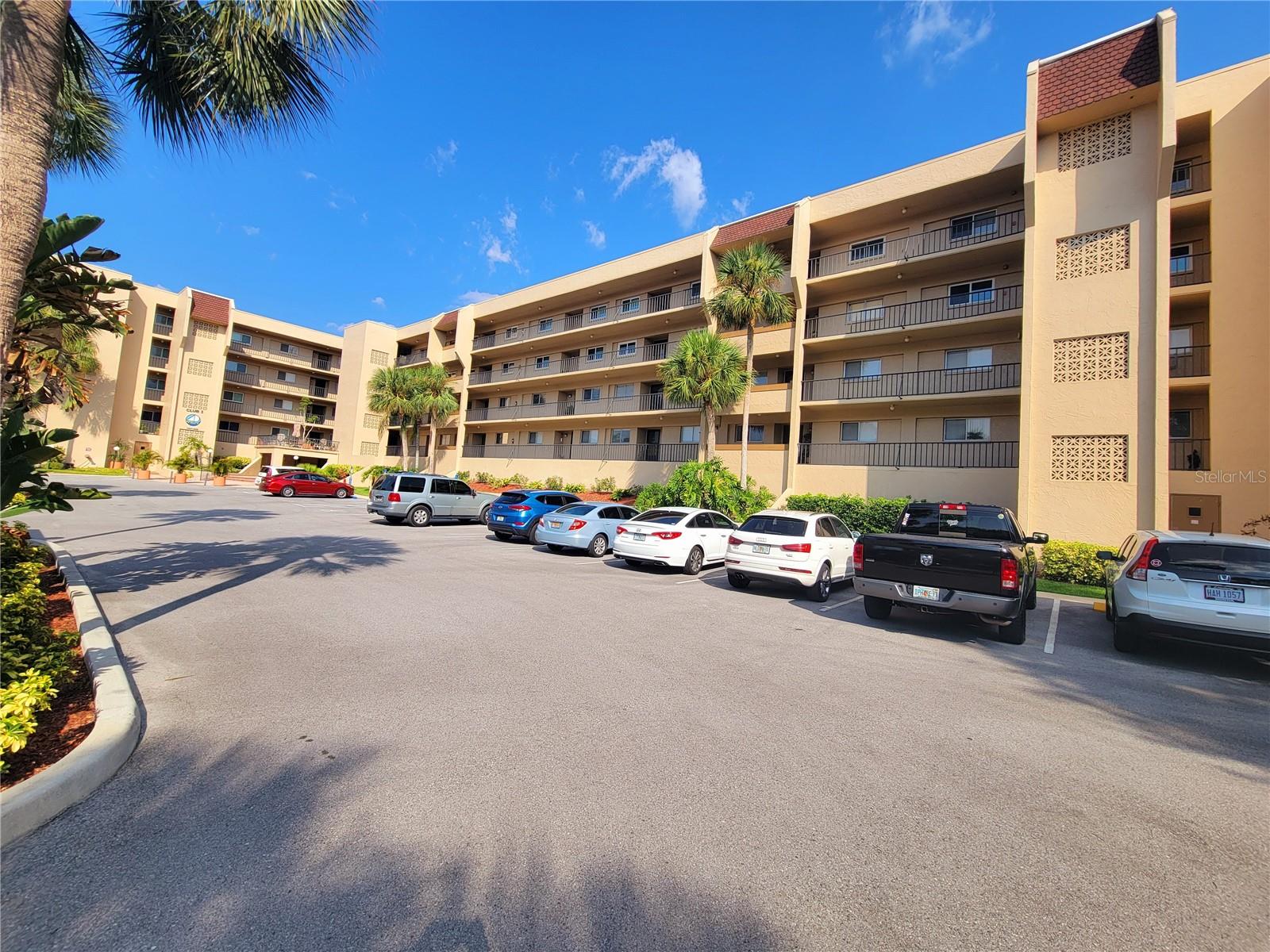 Image 2 of 29 For 90 Highland Avenue 1216