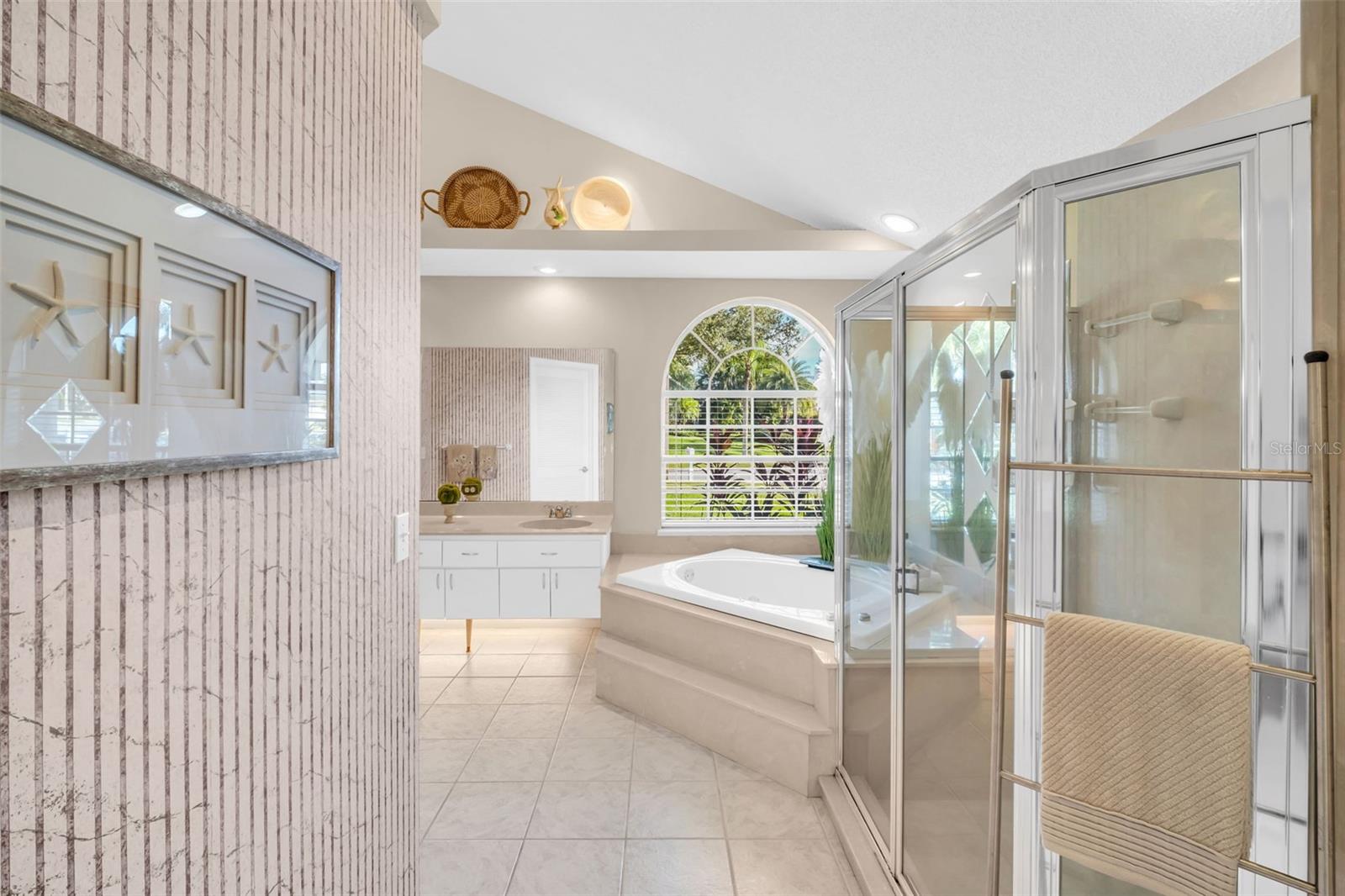 Image 13 of 52 For 1551 Mcauliffe Lane