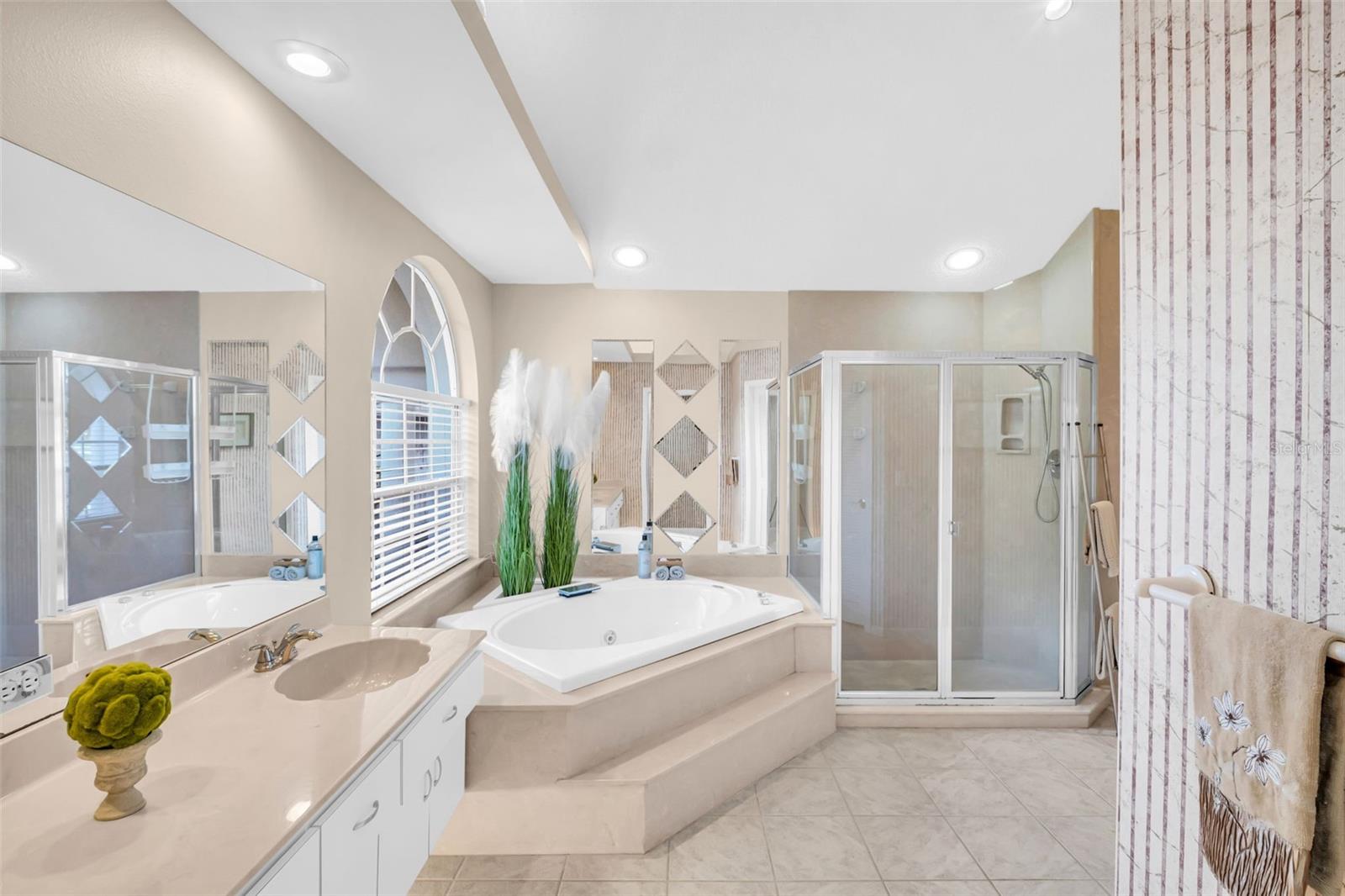 Image 16 of 52 For 1551 Mcauliffe Lane