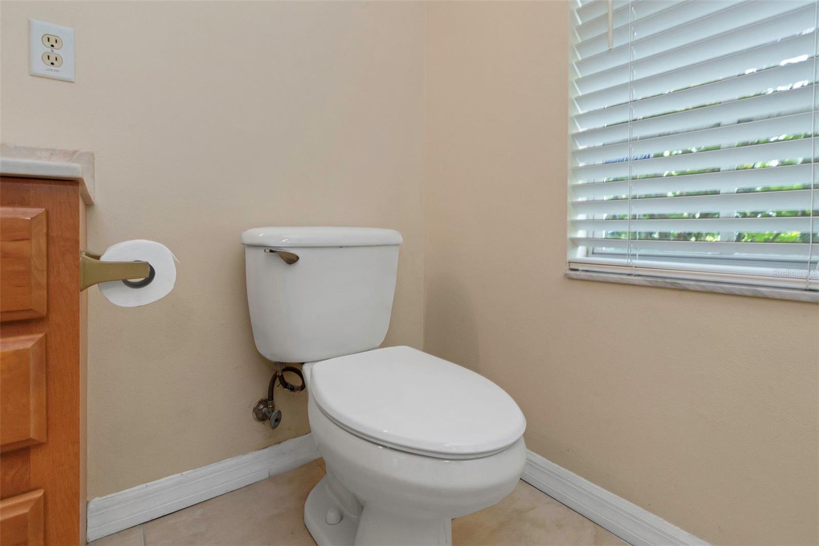 Image 37 of 71 For 1008 Wood Avenue