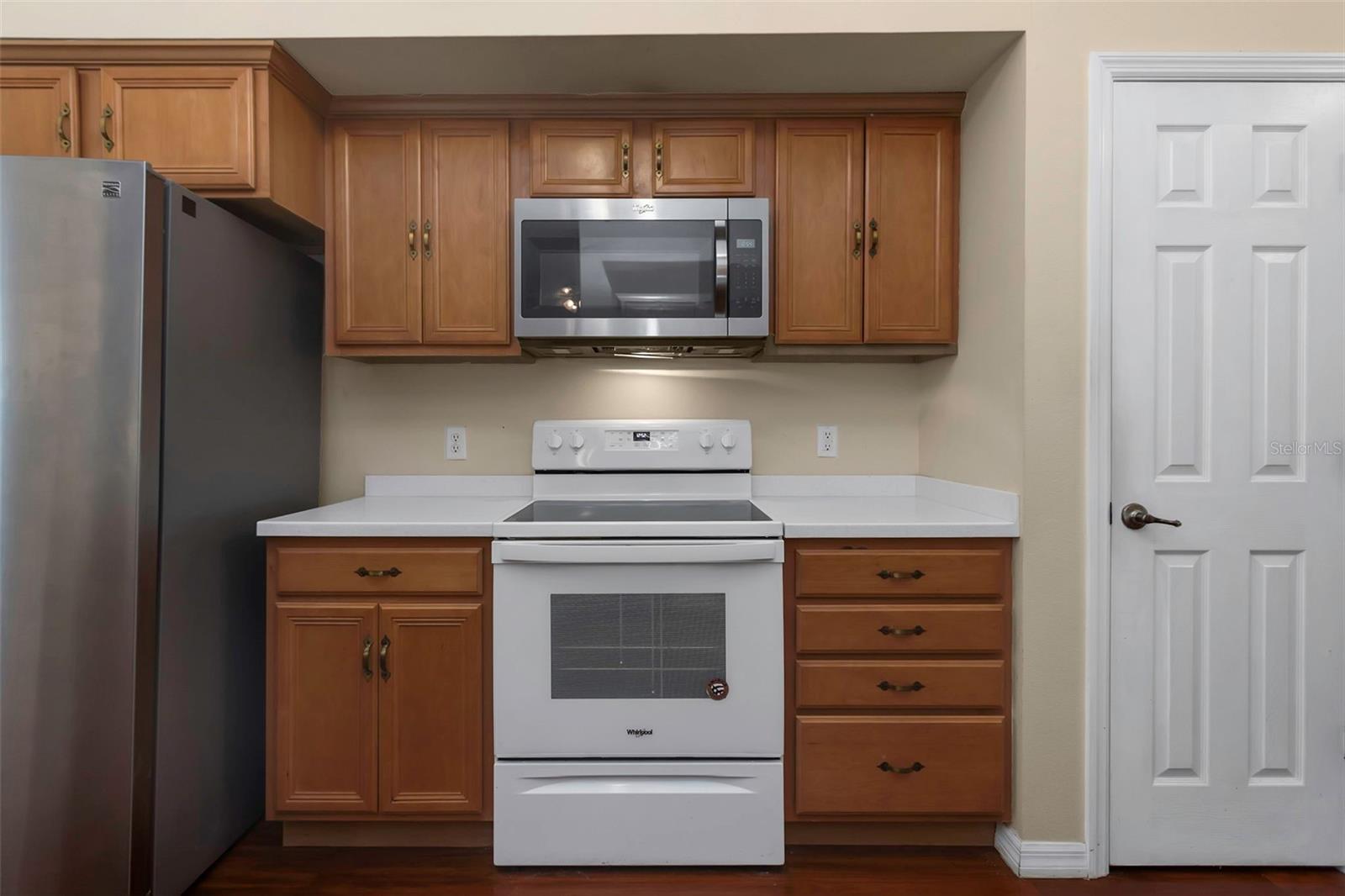 Image 53 of 71 For 1008 Wood Avenue