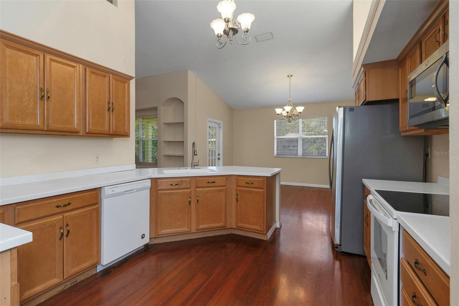 Image 58 of 71 For 1008 Wood Avenue