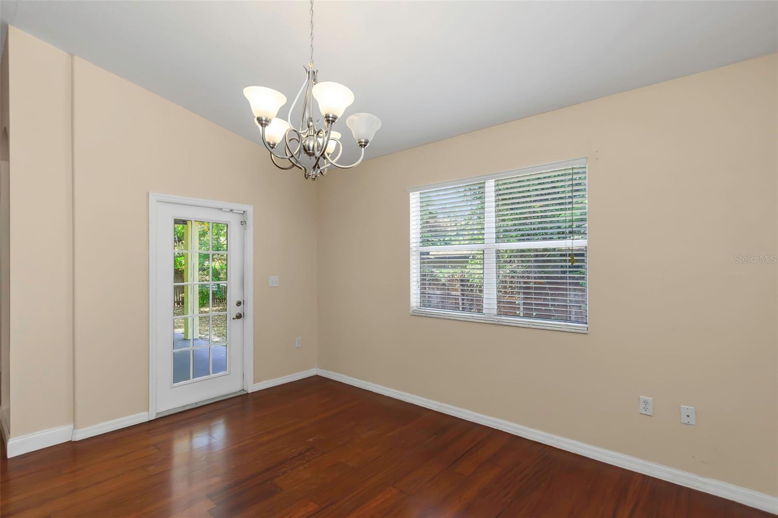 Image 60 of 71 For 1008 Wood Avenue