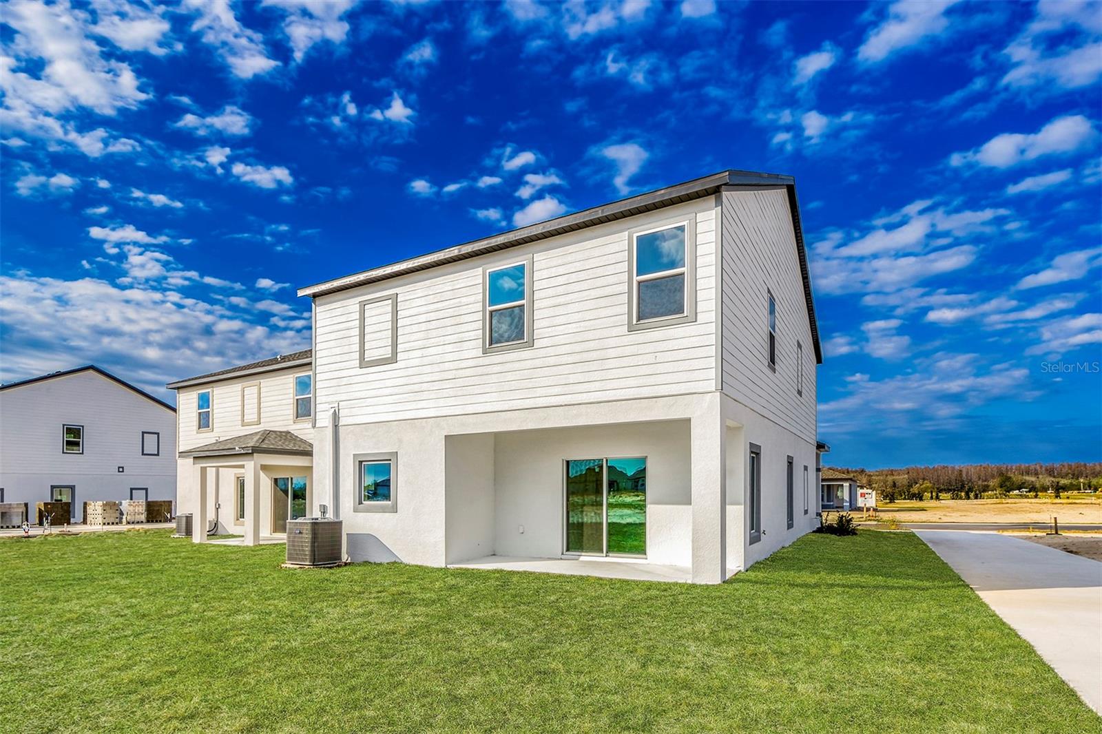 Image 17 of 19 For 3707 Bergamot Street