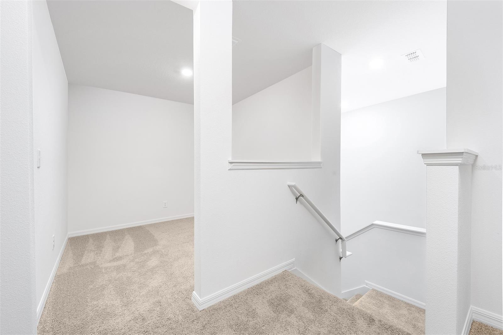 Image 8 of 19 For 3707 Bergamot Street