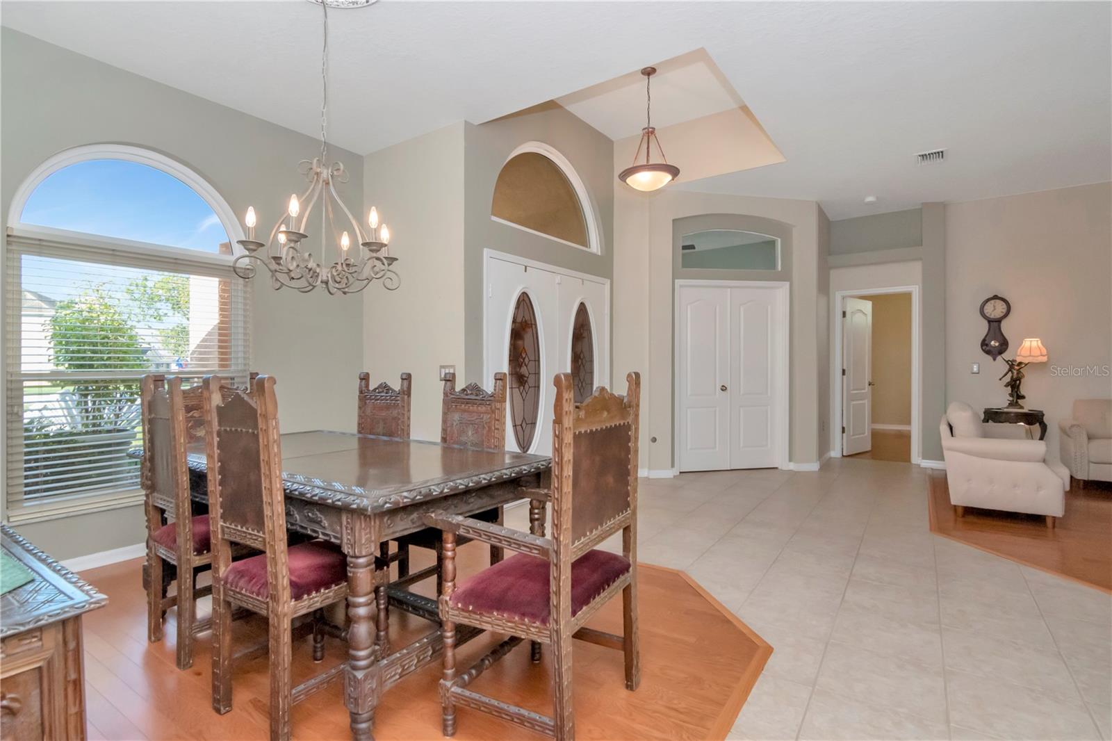 Image 32 of 77 For 5132 Whispering Leaf Trail