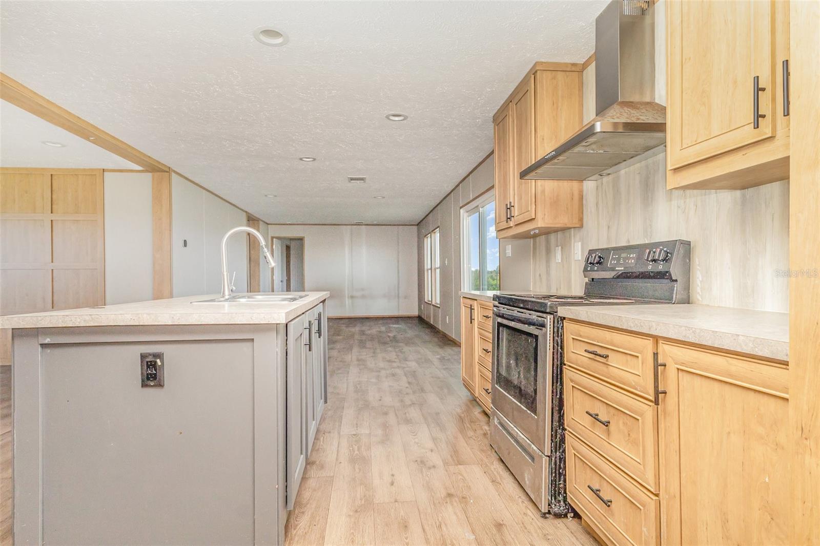 Image 10 of 30 For 16423 262nd Street