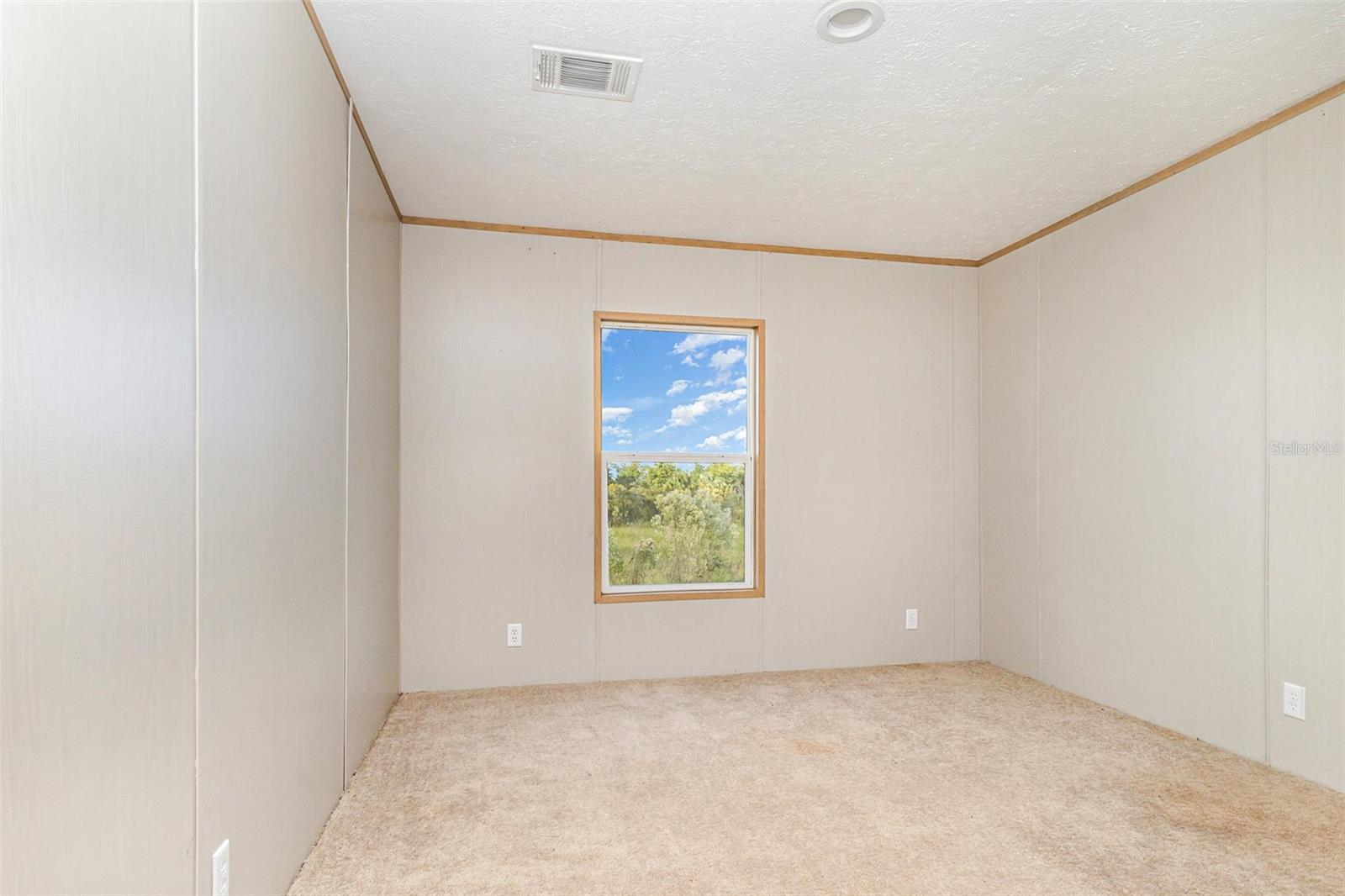 Image 24 of 30 For 16423 262nd Street