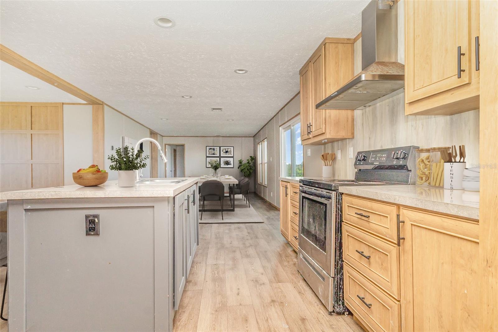 Image 9 of 30 For 16423 262nd Street