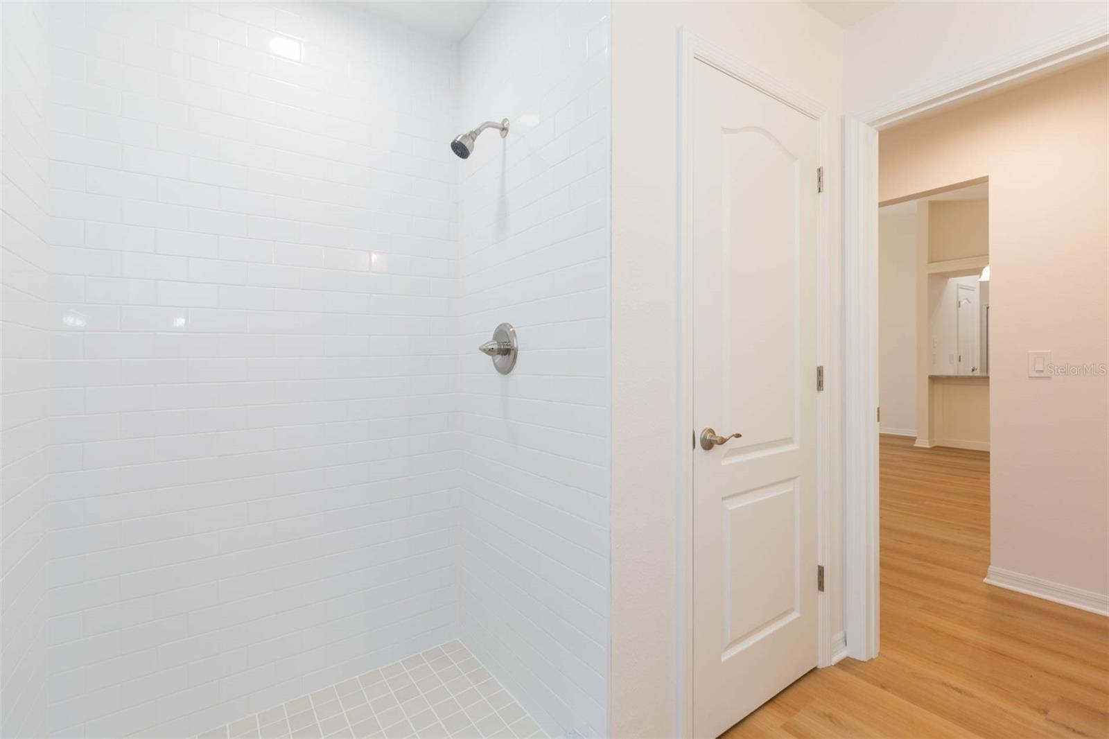 Image 21 of 48 For 6625 Foxmoor Drive