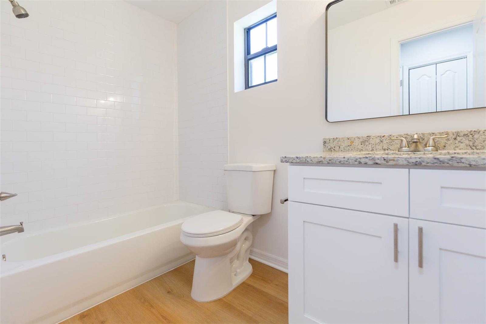 Image 28 of 48 For 6625 Foxmoor Drive