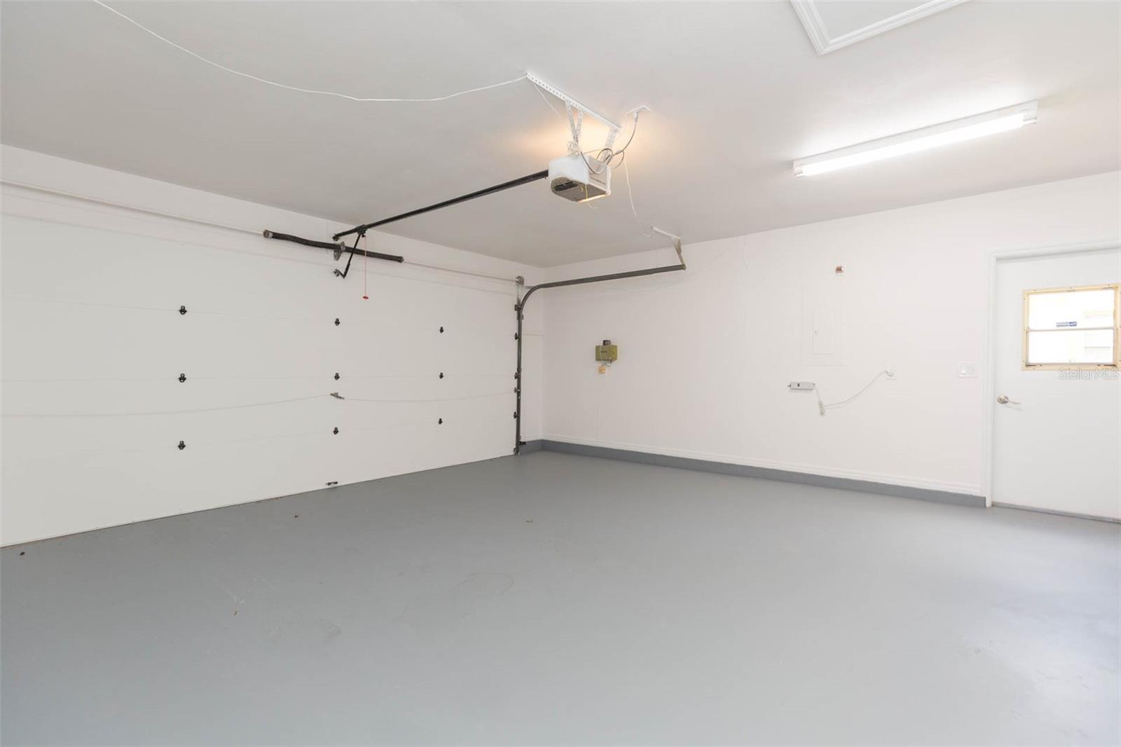 Image 31 of 48 For 6625 Foxmoor Drive