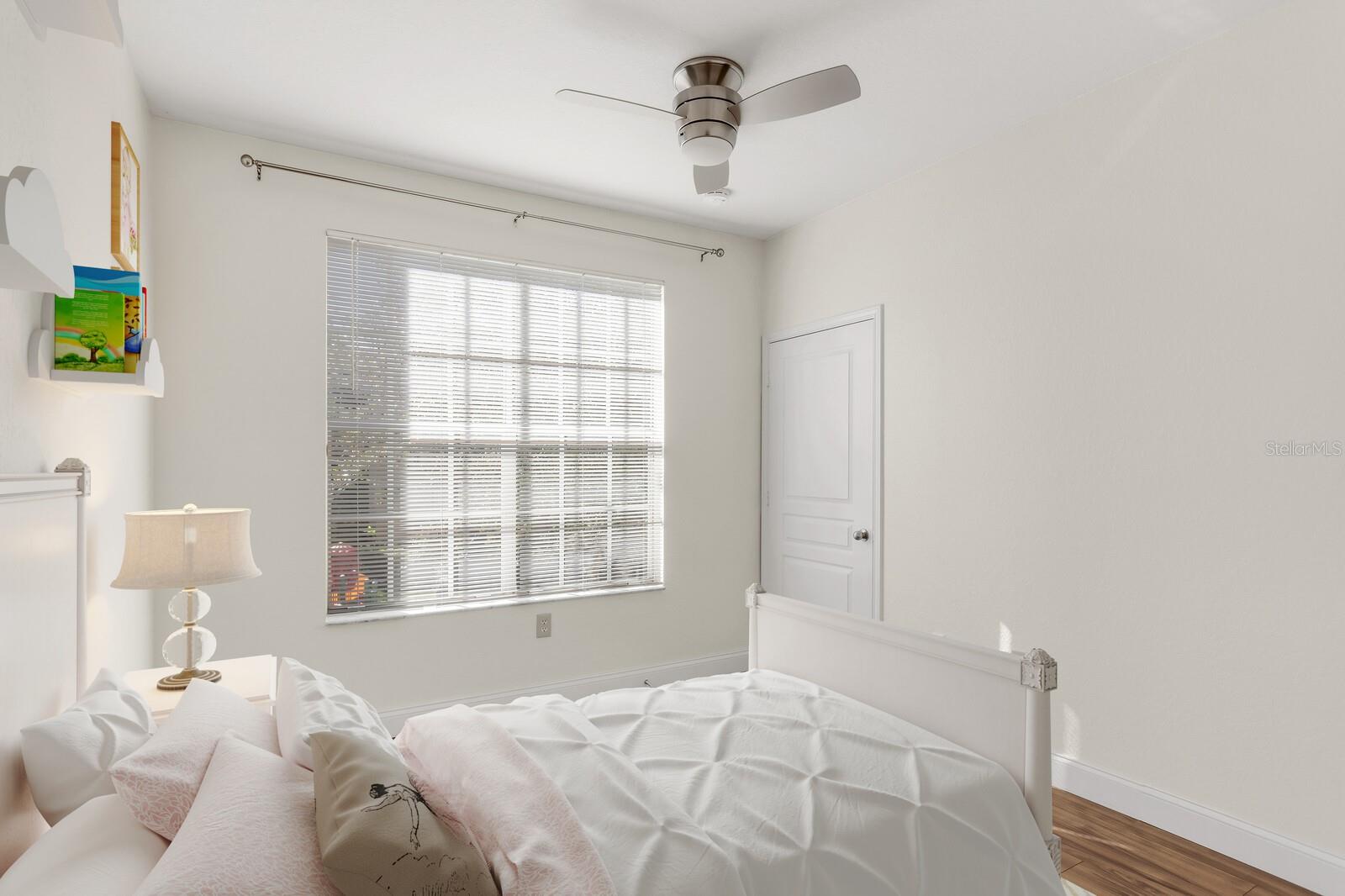 Listing photo id 19 for 5125 Palm Springs Boulevard 3205