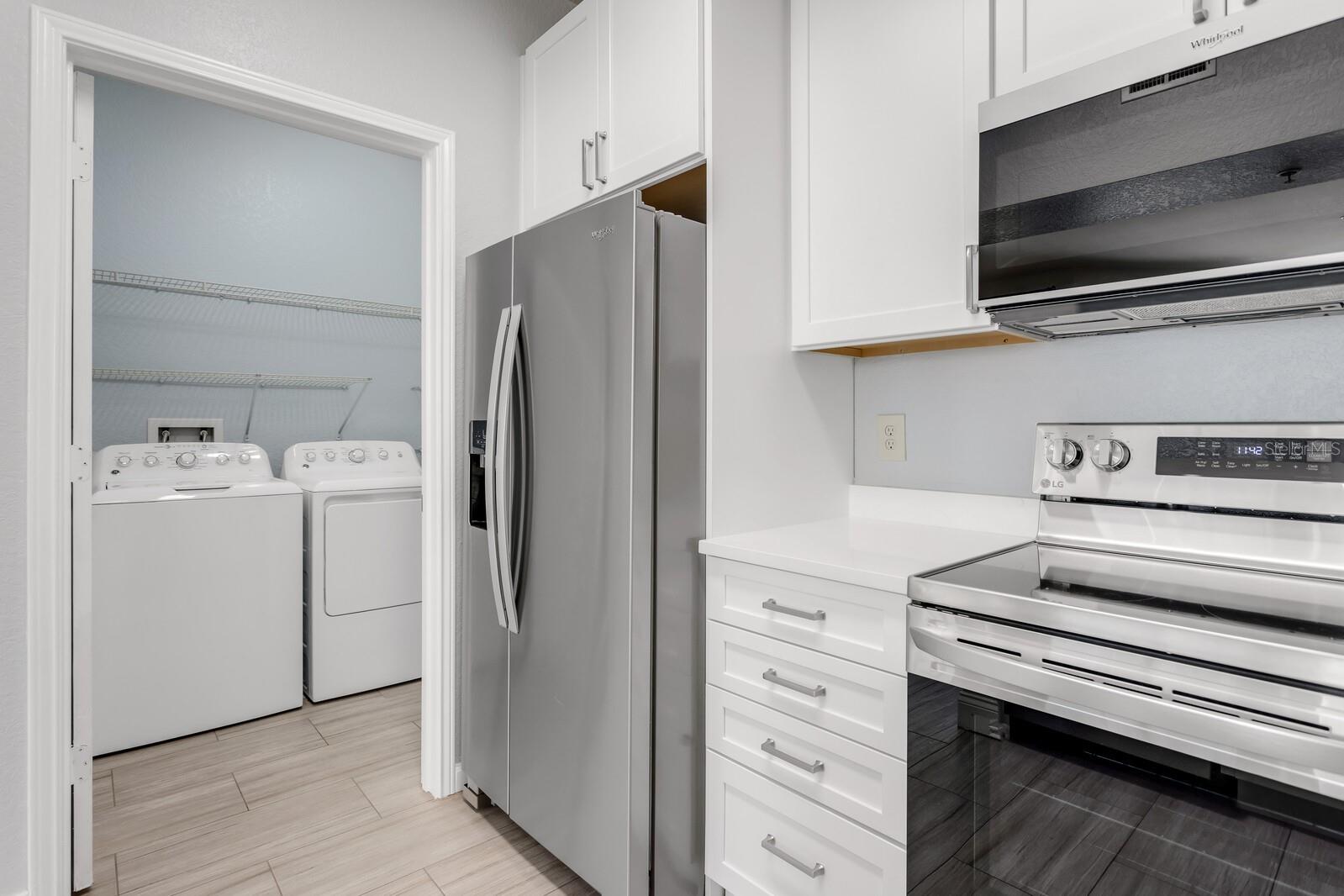 Listing photo id 6 for 5125 Palm Springs Boulevard 3205