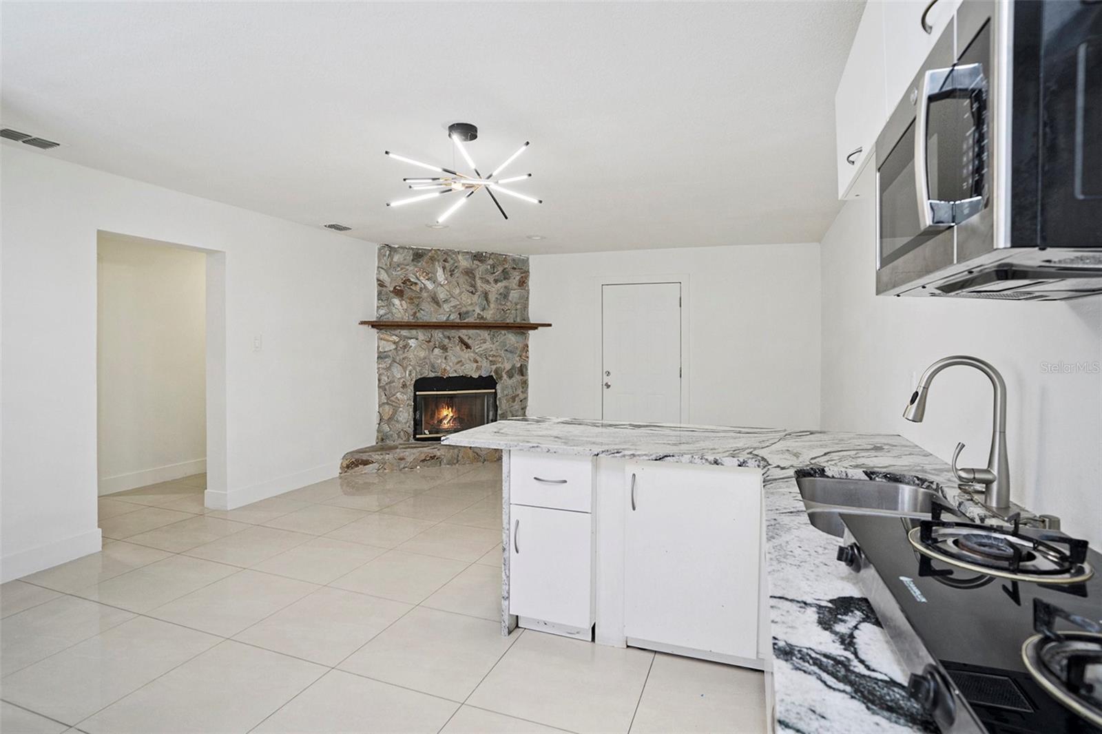 Image 12 of 15 For 8520 Branch Avenue