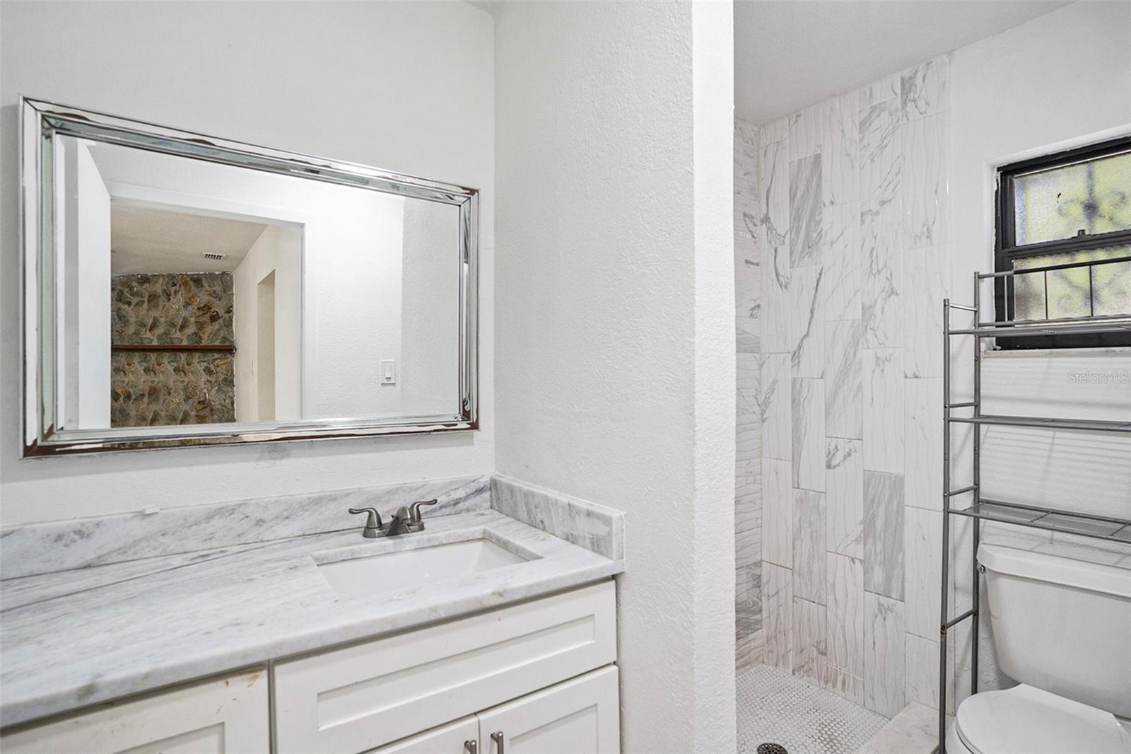 Image 13 of 15 For 8520 Branch Avenue