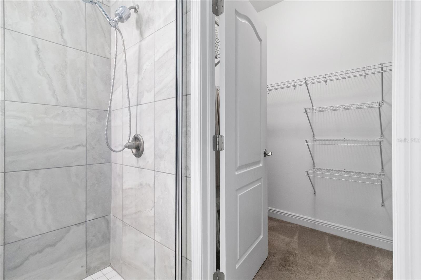 Image 27 of 53 For 12729 Flatwood Creek Drive