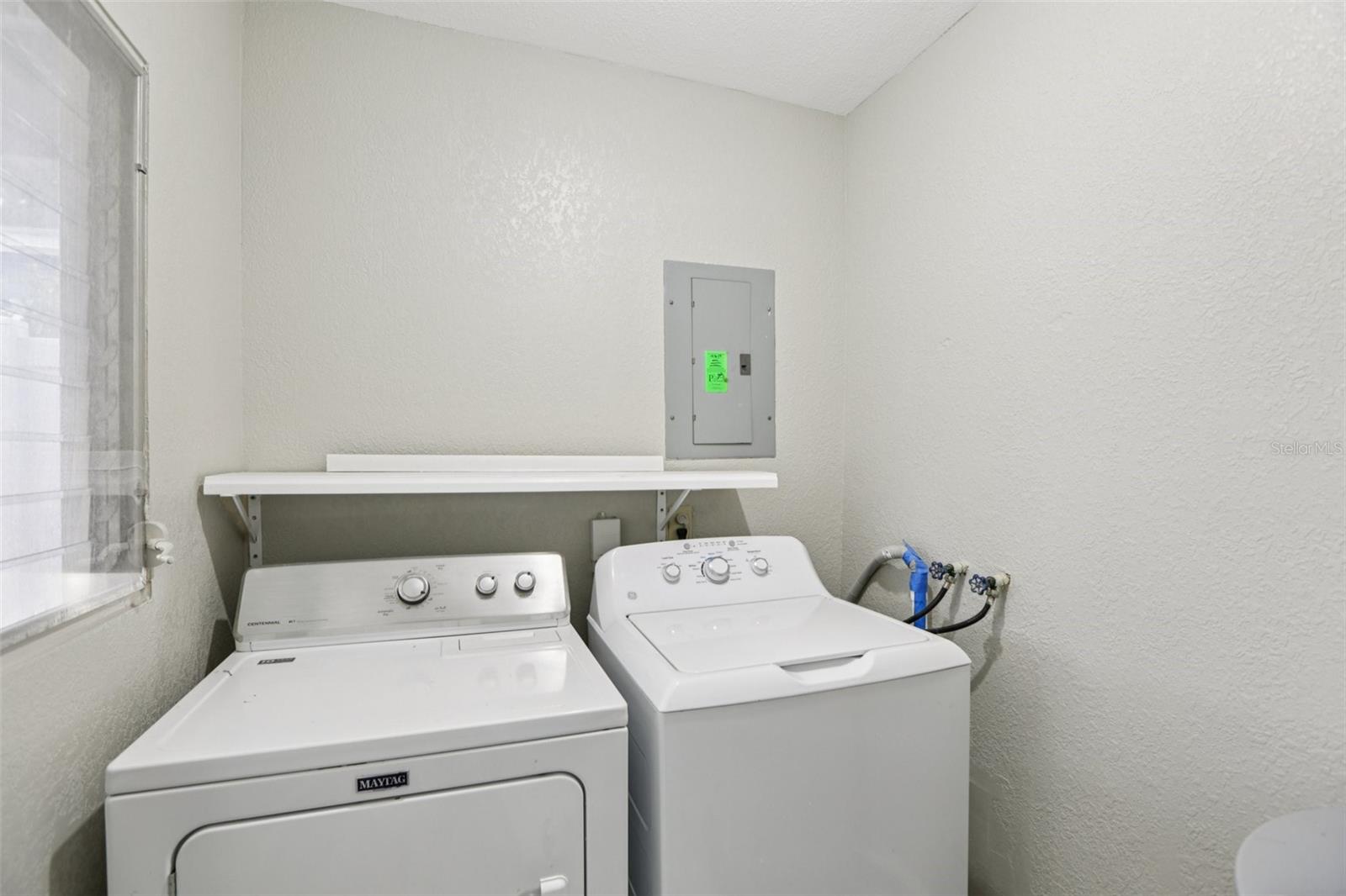 Image 23 of 38 For 350 51st Avenue N