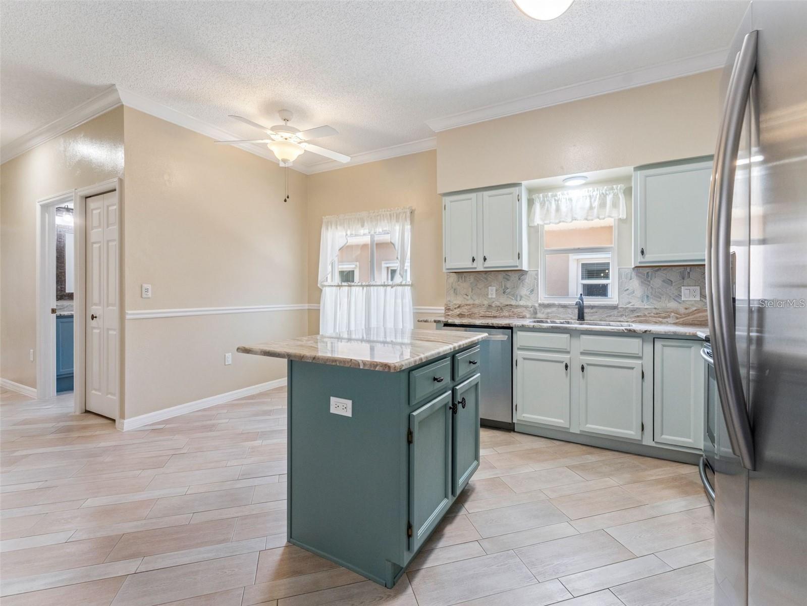 Image 19 of 58 For 3876 Timber Ridge Court