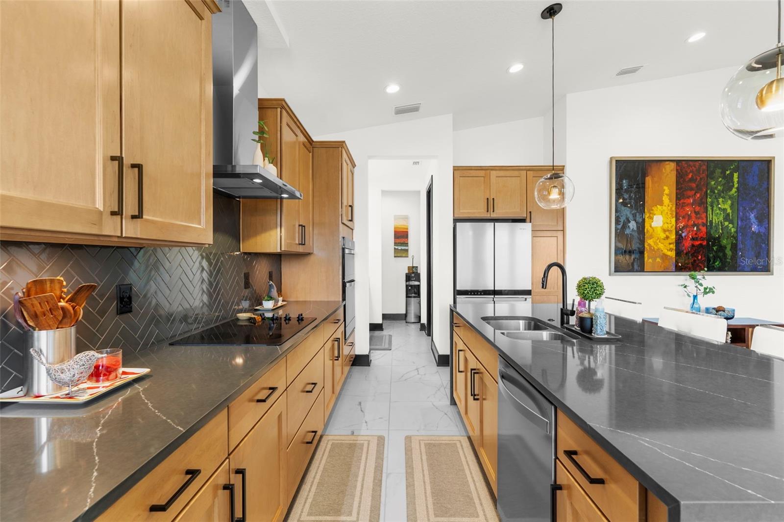 Image 15 of 50 For 8756 Windlass Cove