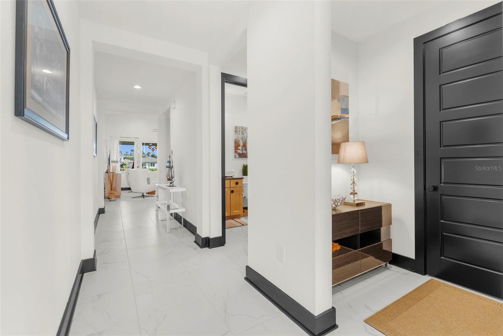 Image 34 of 50 For 8756 Windlass Cove