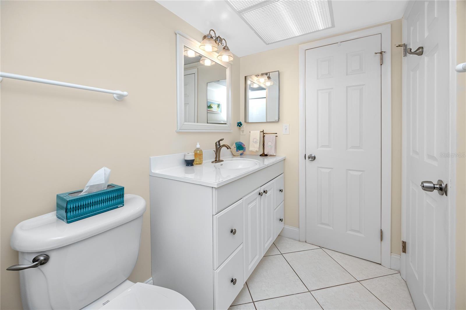 Image 14 of 45 For 19029 Us Highway 19 N 9-607