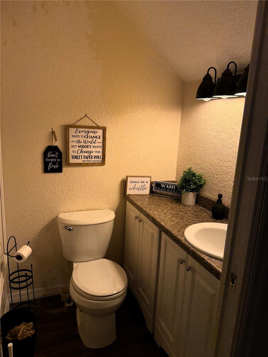 Image 19 of 42 For 13517 Citrus Way