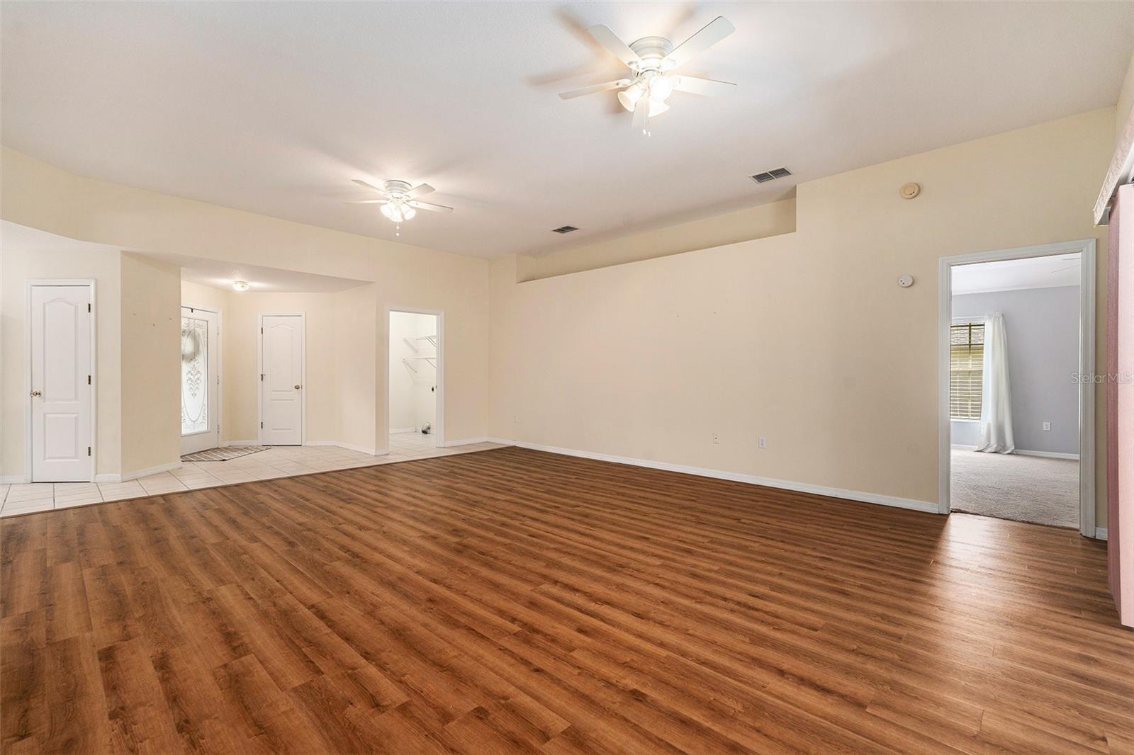 Image 5 of 39 For 29418 Schinnecock Hills Lane