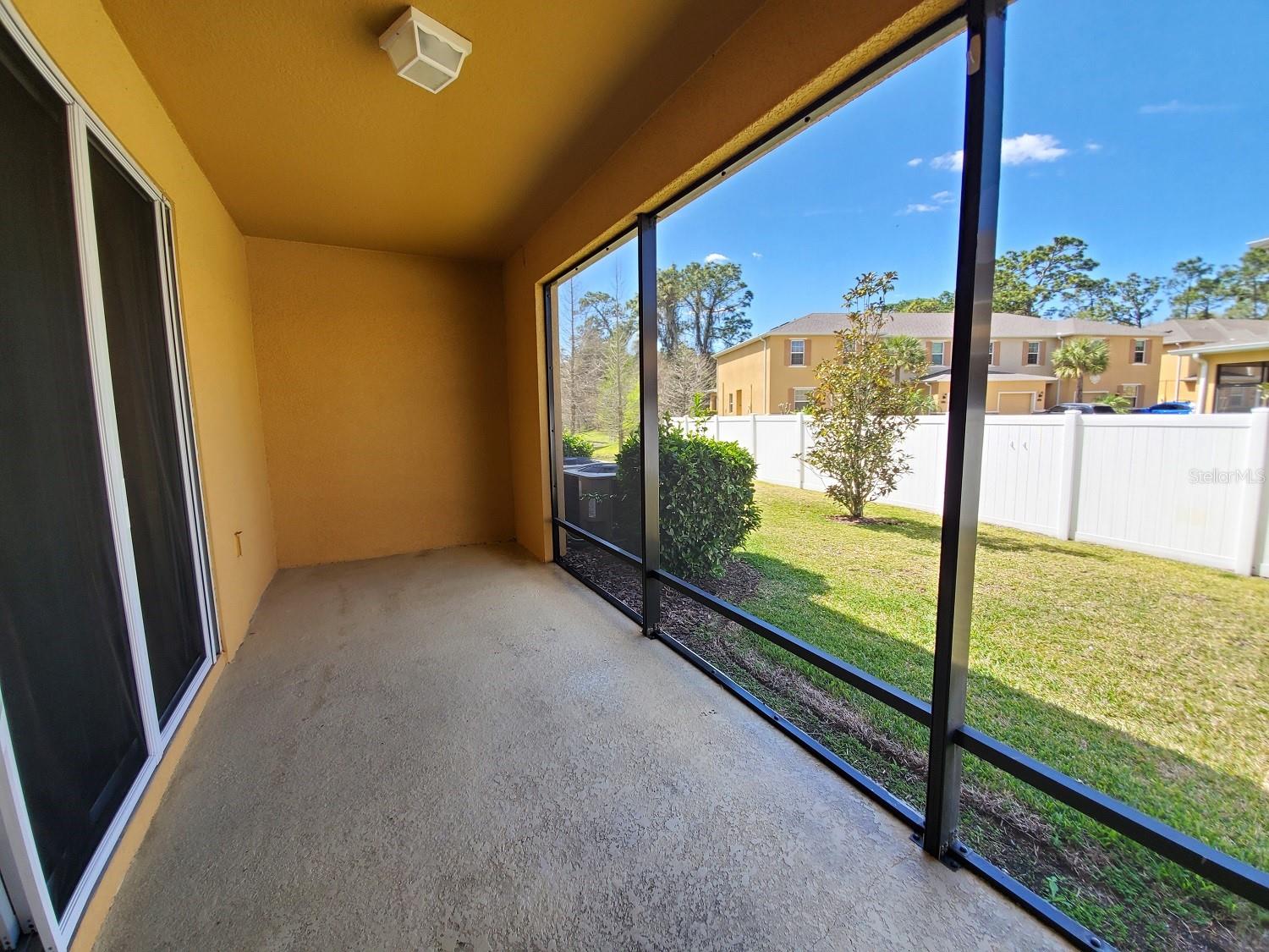 Listing photo id 14 for 8342 Pine River Road