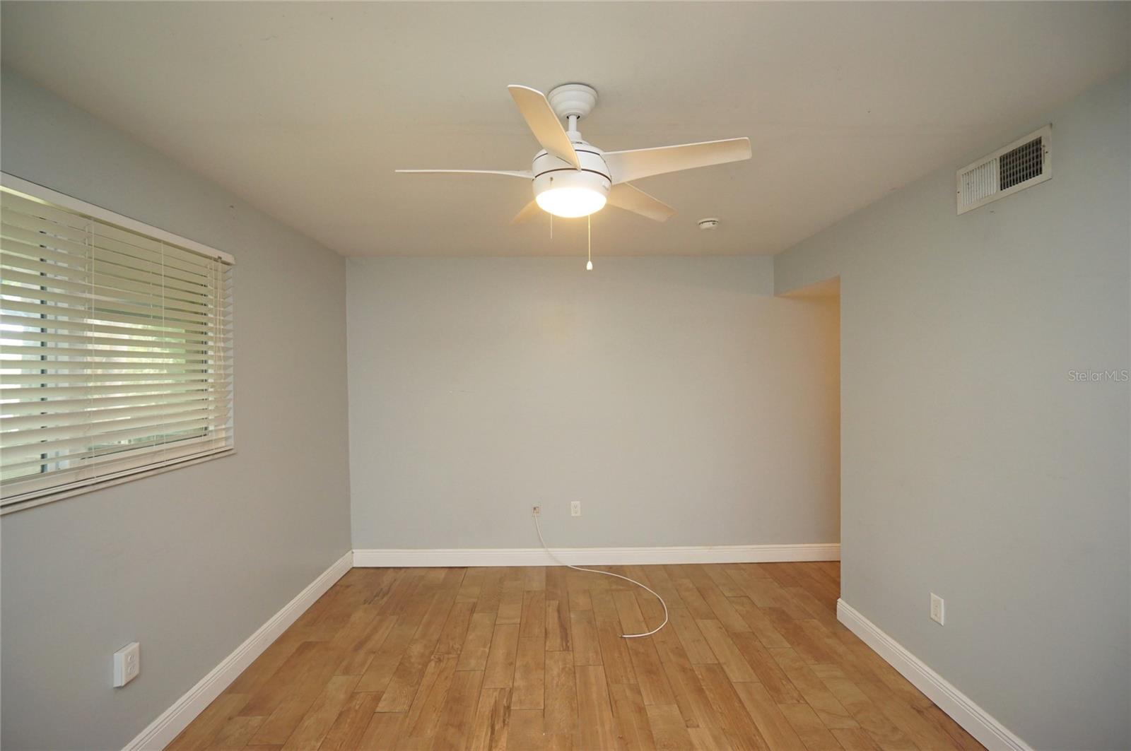 Image 11 of 13 For 760 Village Drive N 203