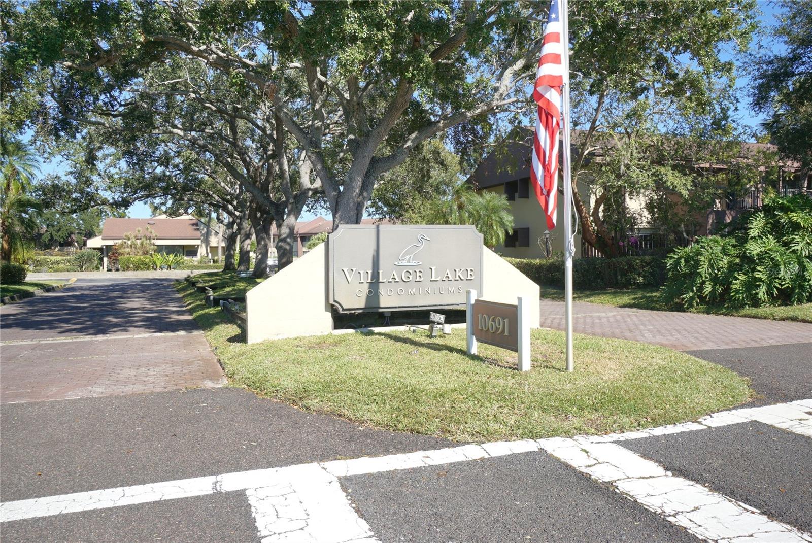 Image 14 of 16 For 760 Village Drive N 203