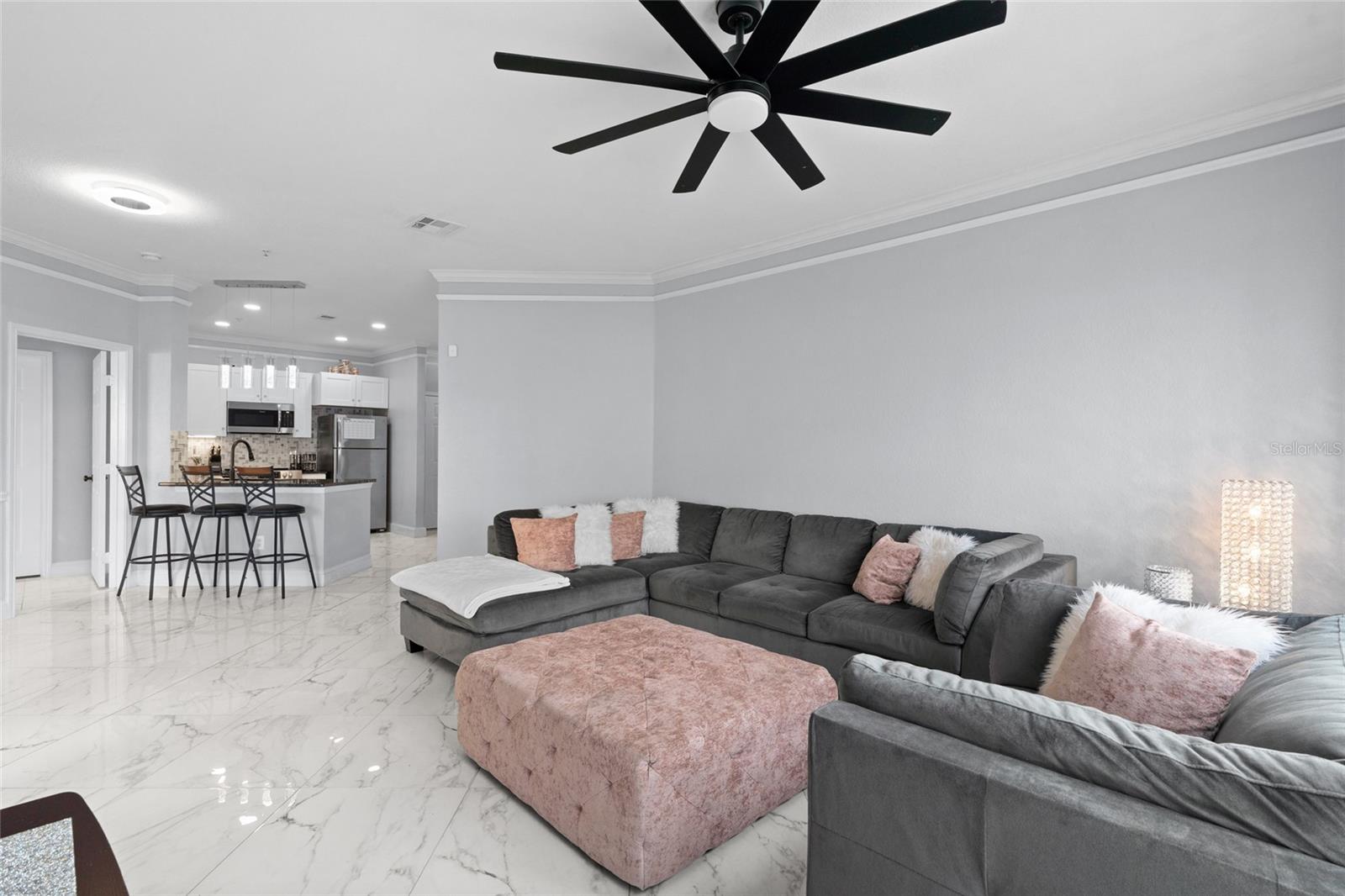 Image 10 of 36 For 4333 Bayside Village Drive 110