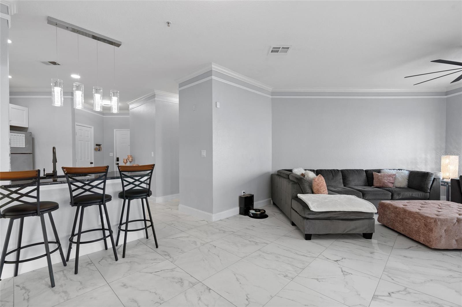 Image 11 of 36 For 4333 Bayside Village Drive 110